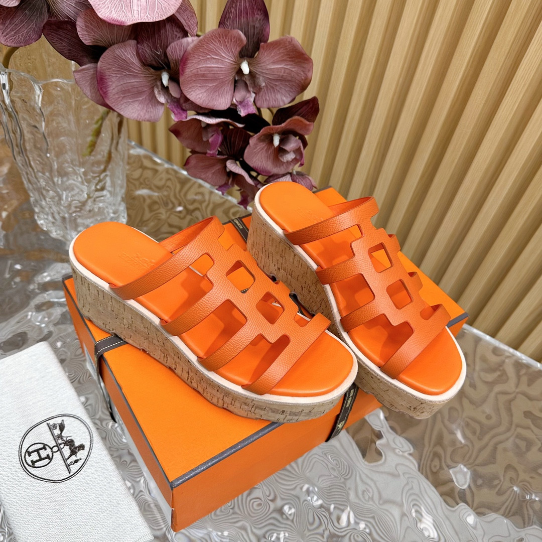 UA H**me5 Isabella 30 sandal
