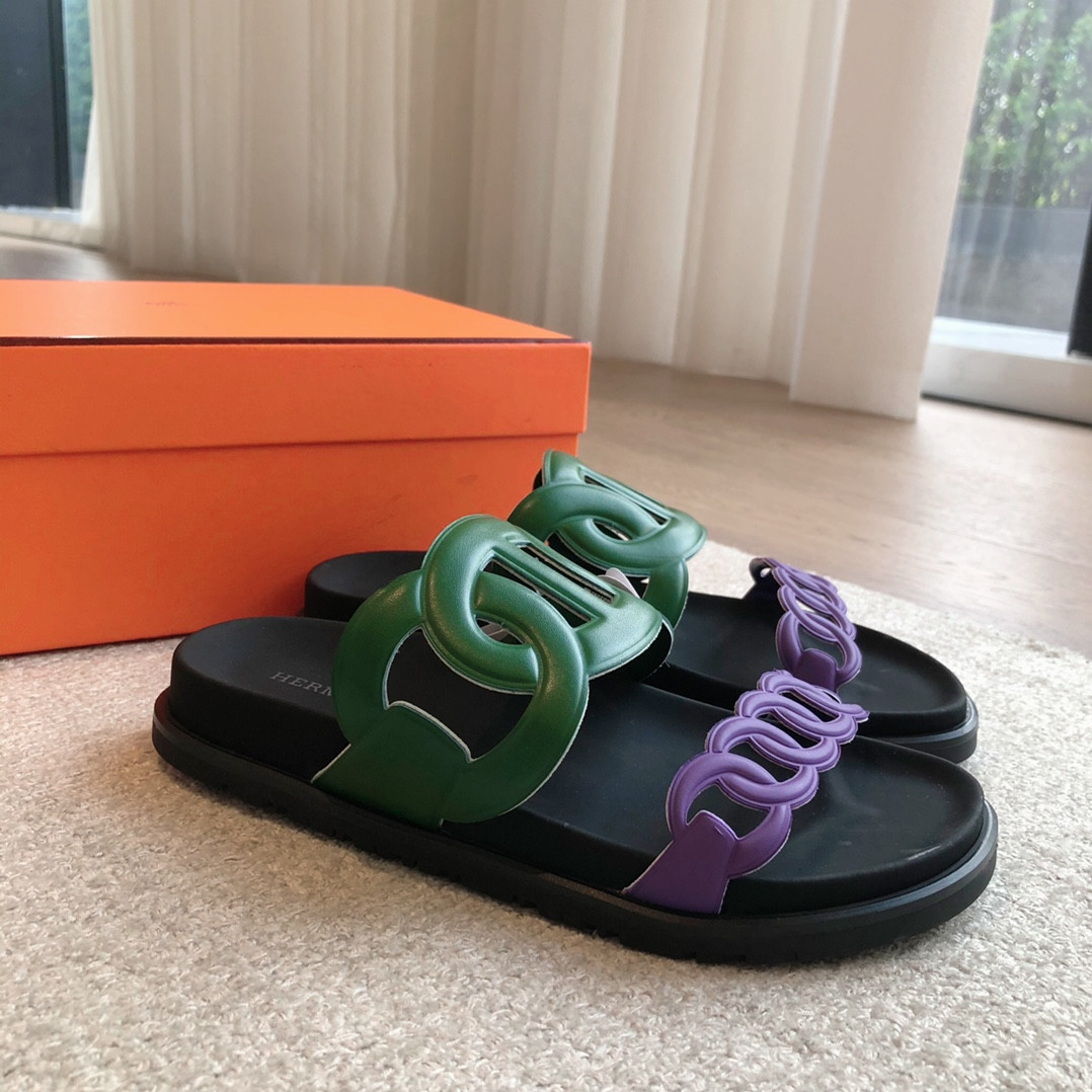 UA H**me5 Extra sandal