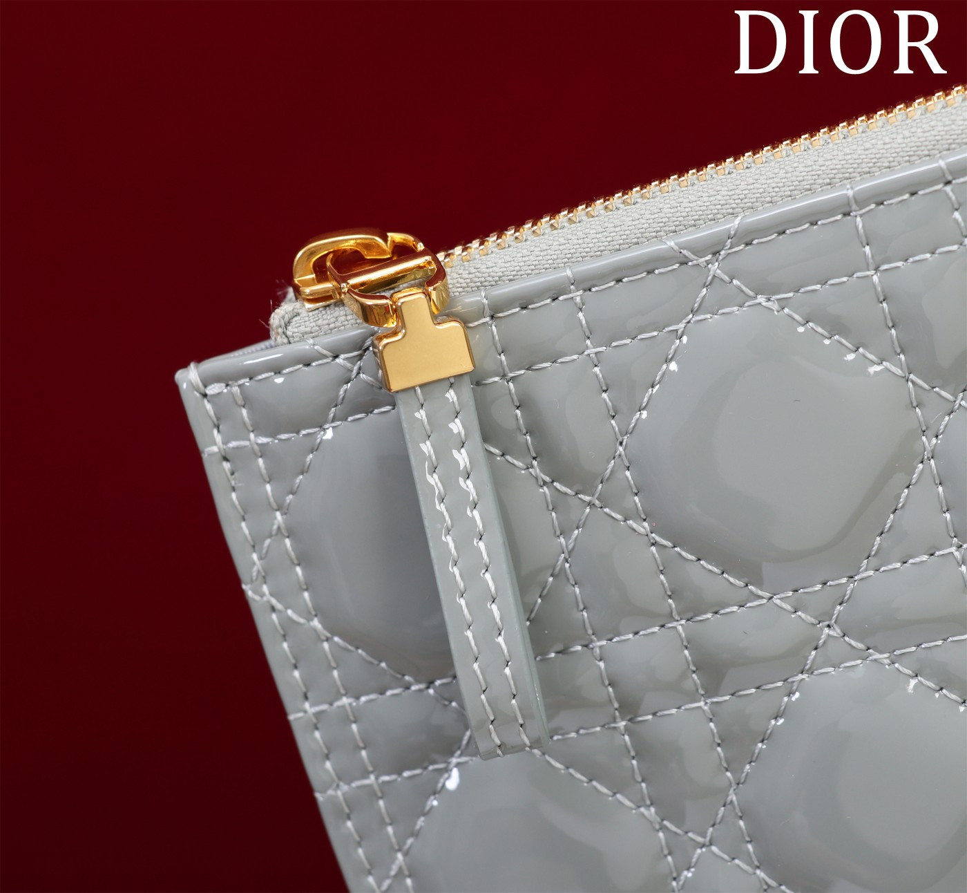 Large D10r Caro Daily Pouch 30 x 21.5 cm