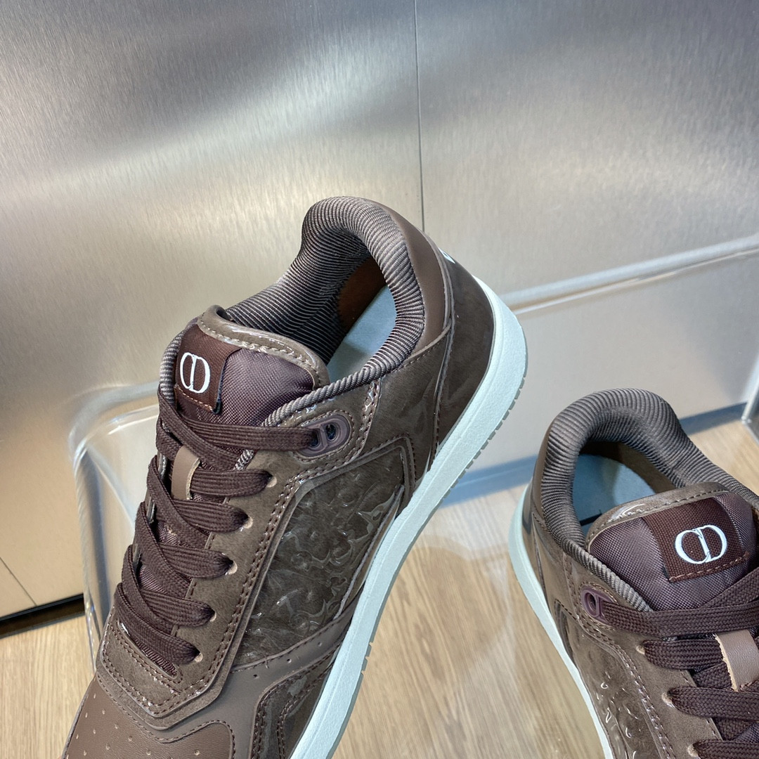 UA D10r B27 Sneaker