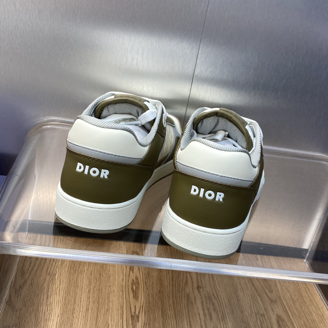 UA D10r B27 Sneaker