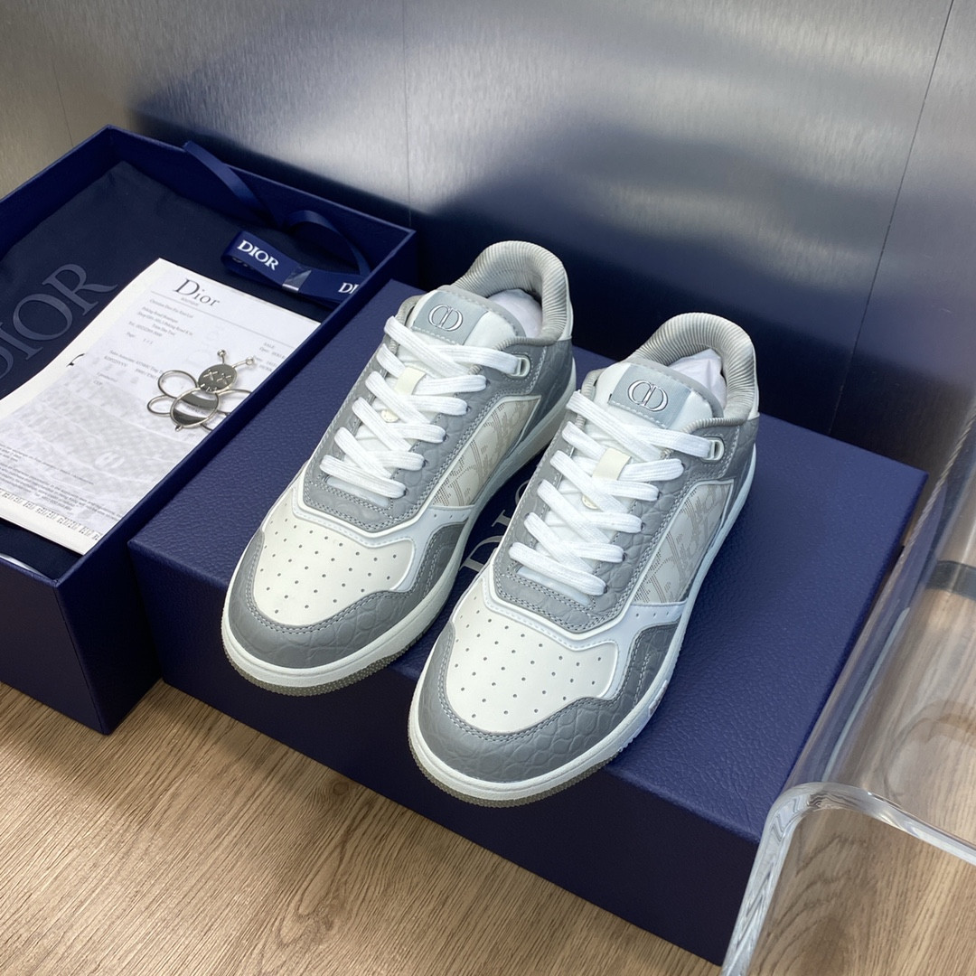 UA D10r B27 Sneaker