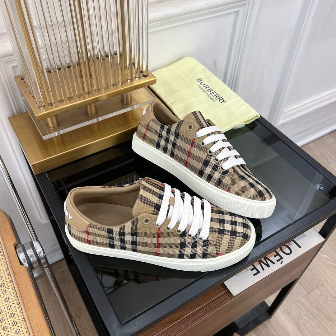 UA Bv*b*rry Check  Sneakers