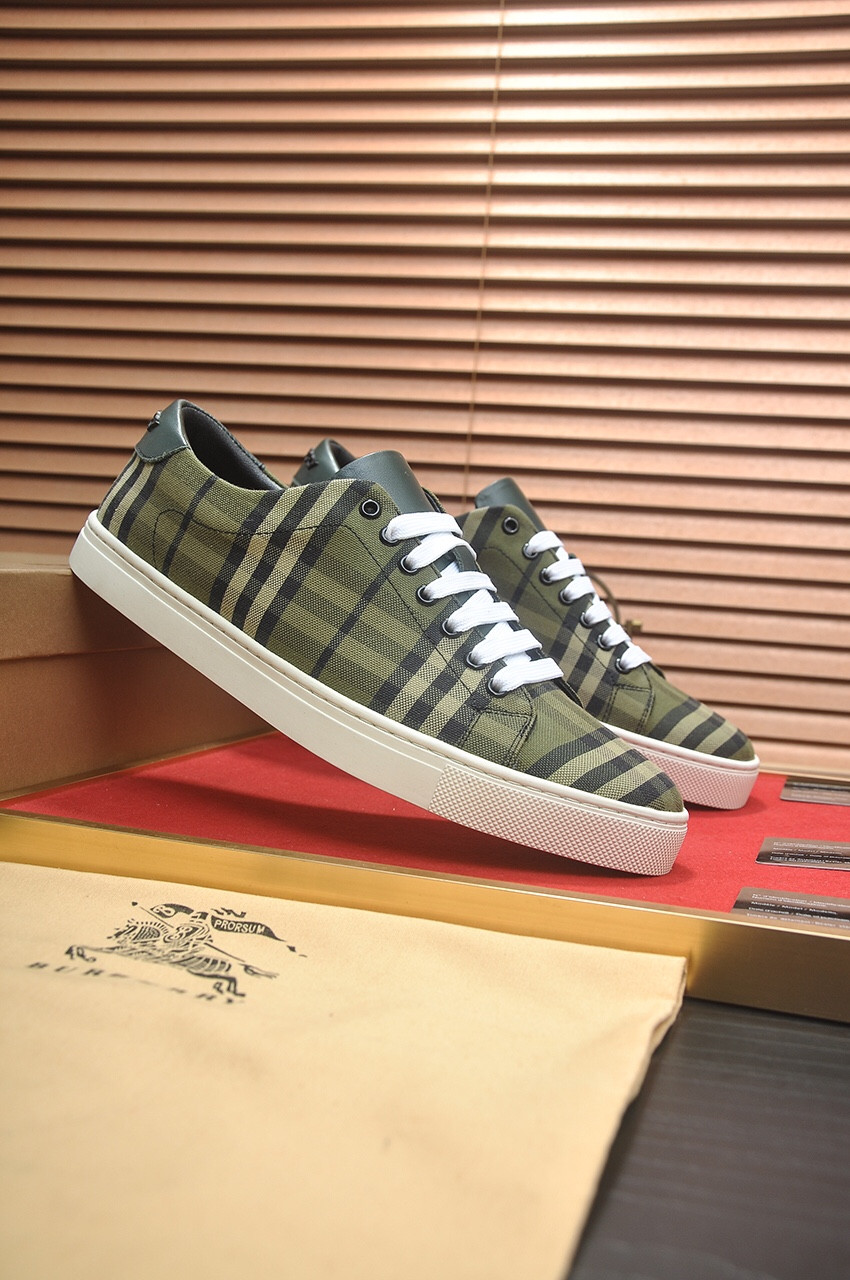 UA Bv*b*rry Check Sneakers