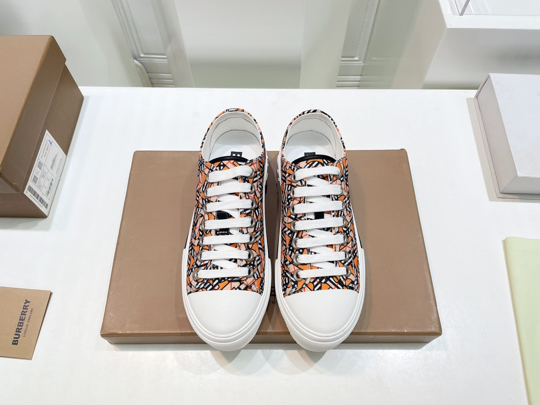 UA Bv*b*rry Sneakers