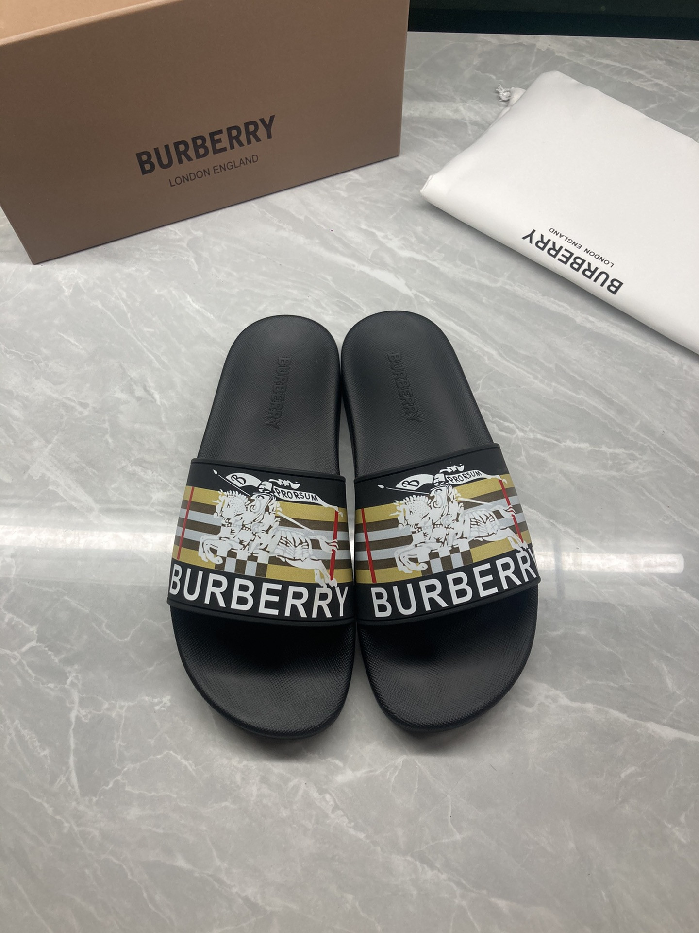 Bv*b*rry Slides