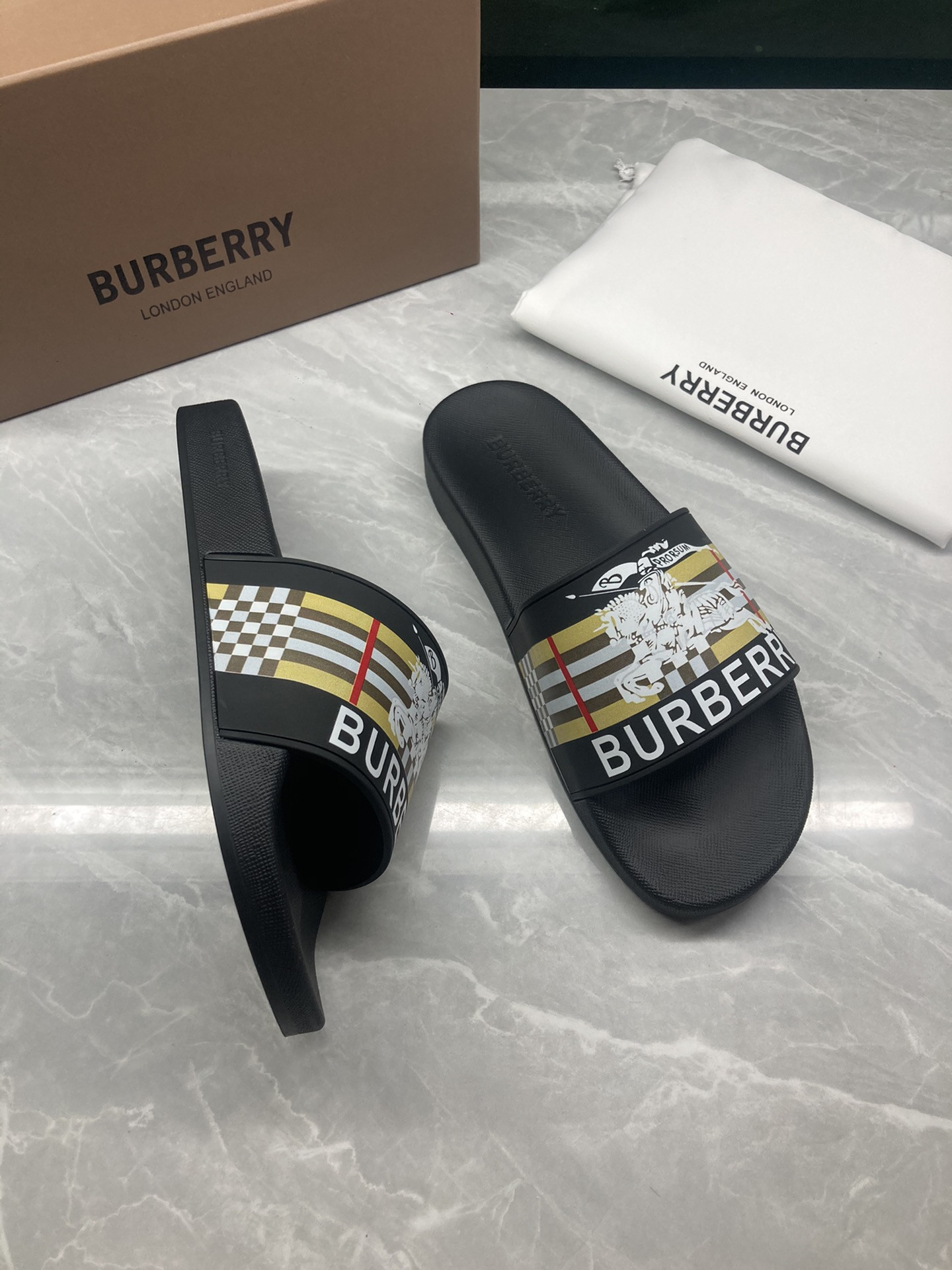 Bv*b*rry Slides