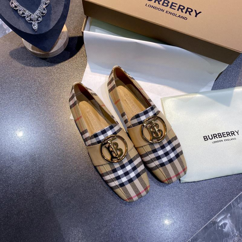UA Bv*b*rry Check Loafers