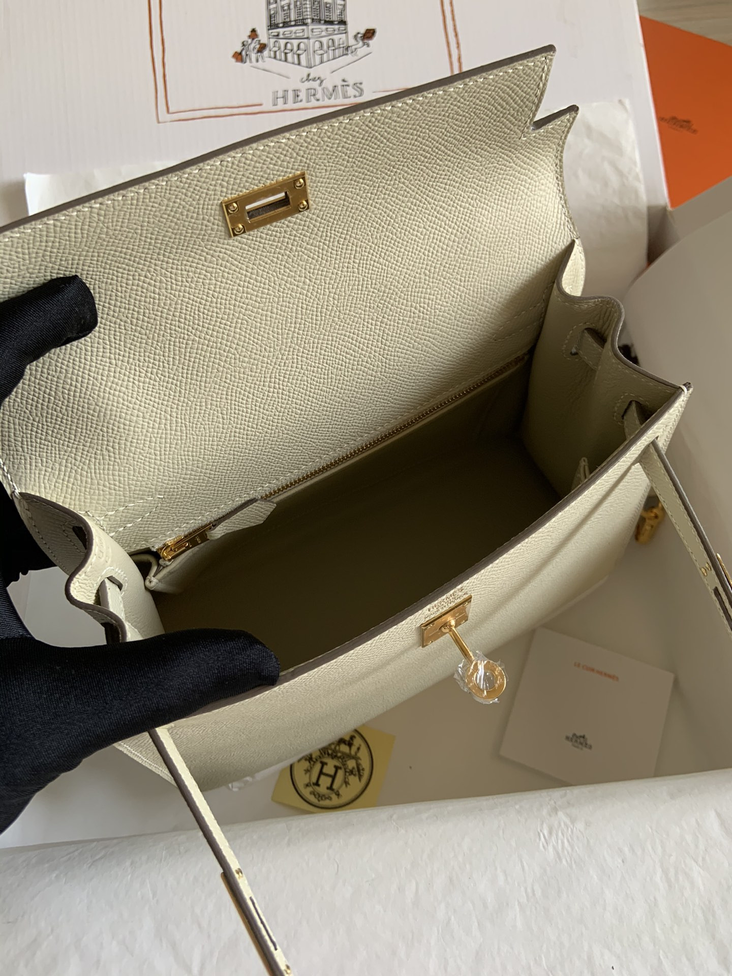 H**me5 Kelly Gold-tone Hardware 25 28
