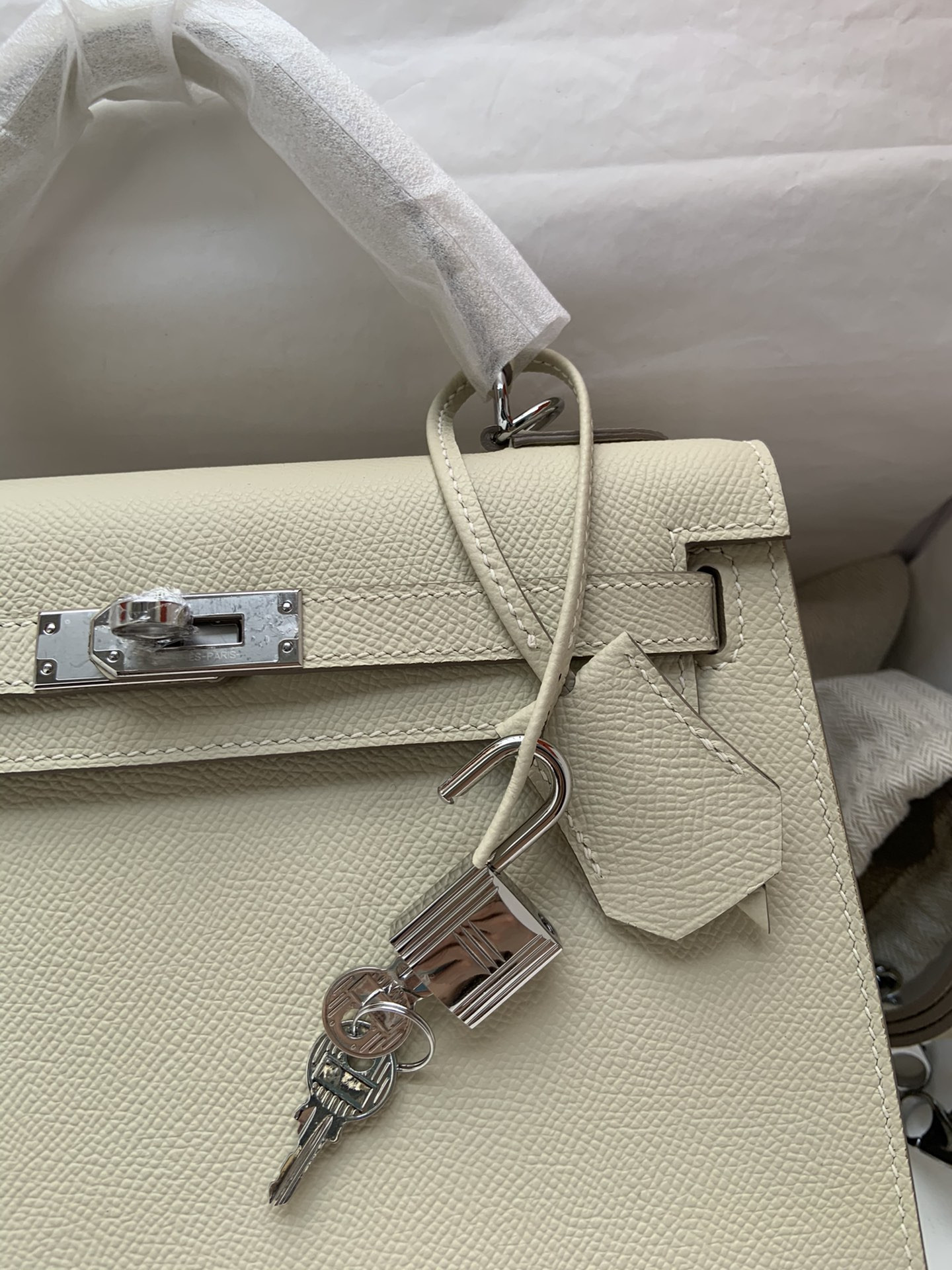 H**me5 Kelly Silver-tone Hardware 25 28