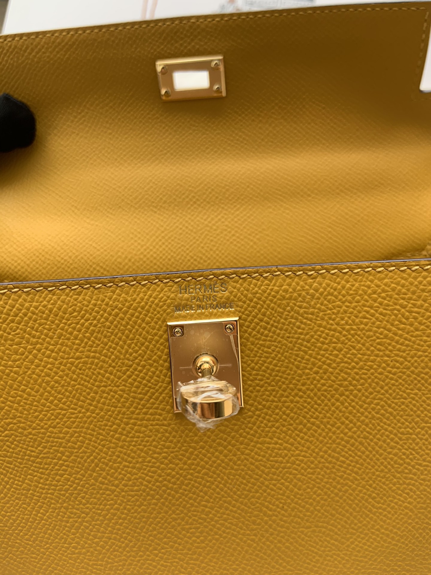H**me5 Kelly Gold-tone Hardware 25 28