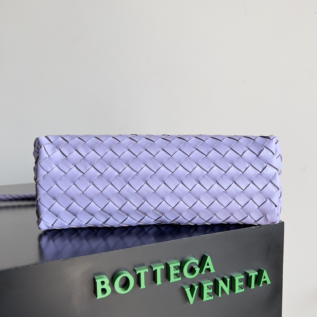 B0tt*ga Ven*ta East-West Andiamo 29x10x18CM