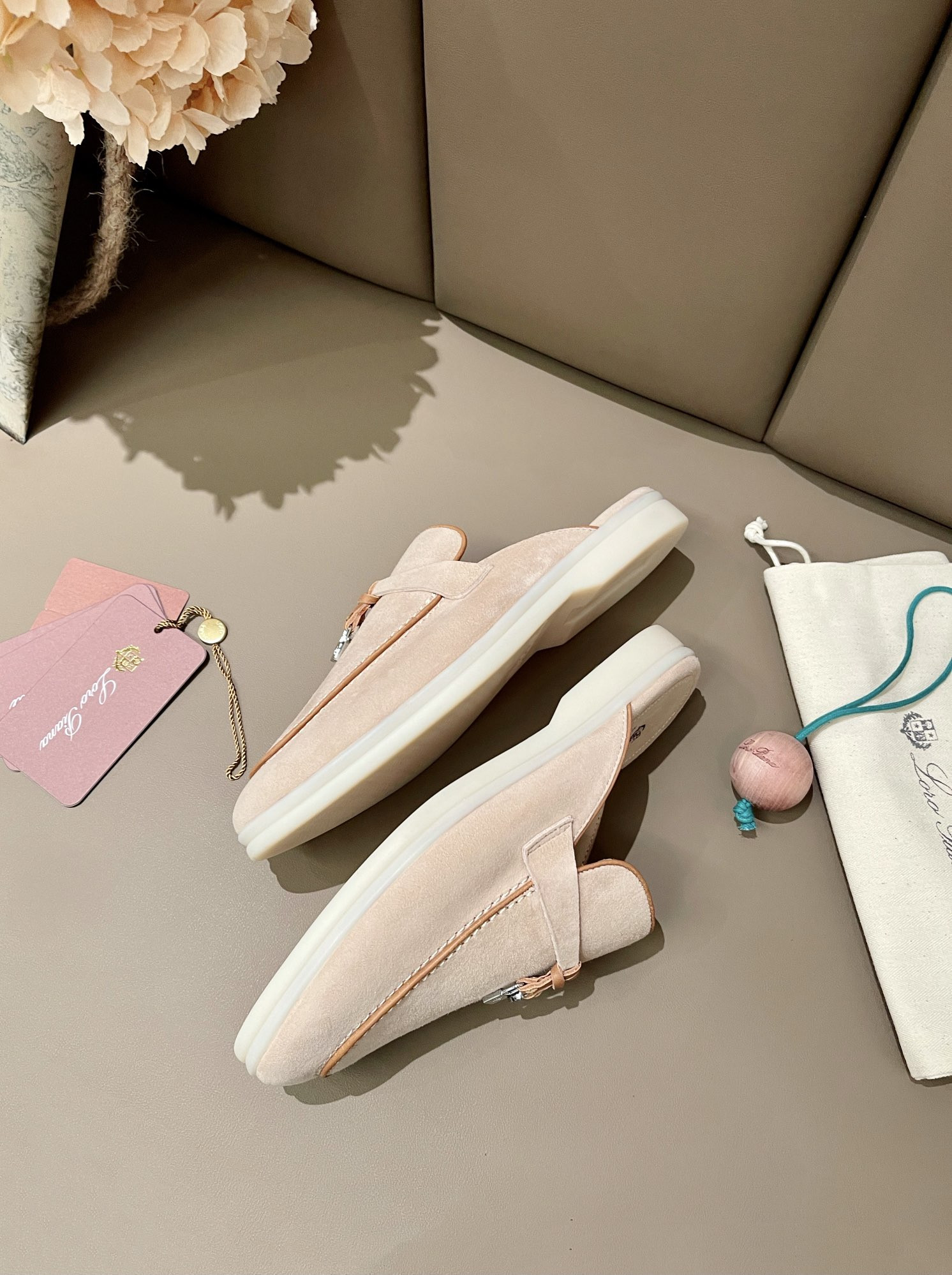 UA L0r0 P1ana Babouche Charms Walk Loafers