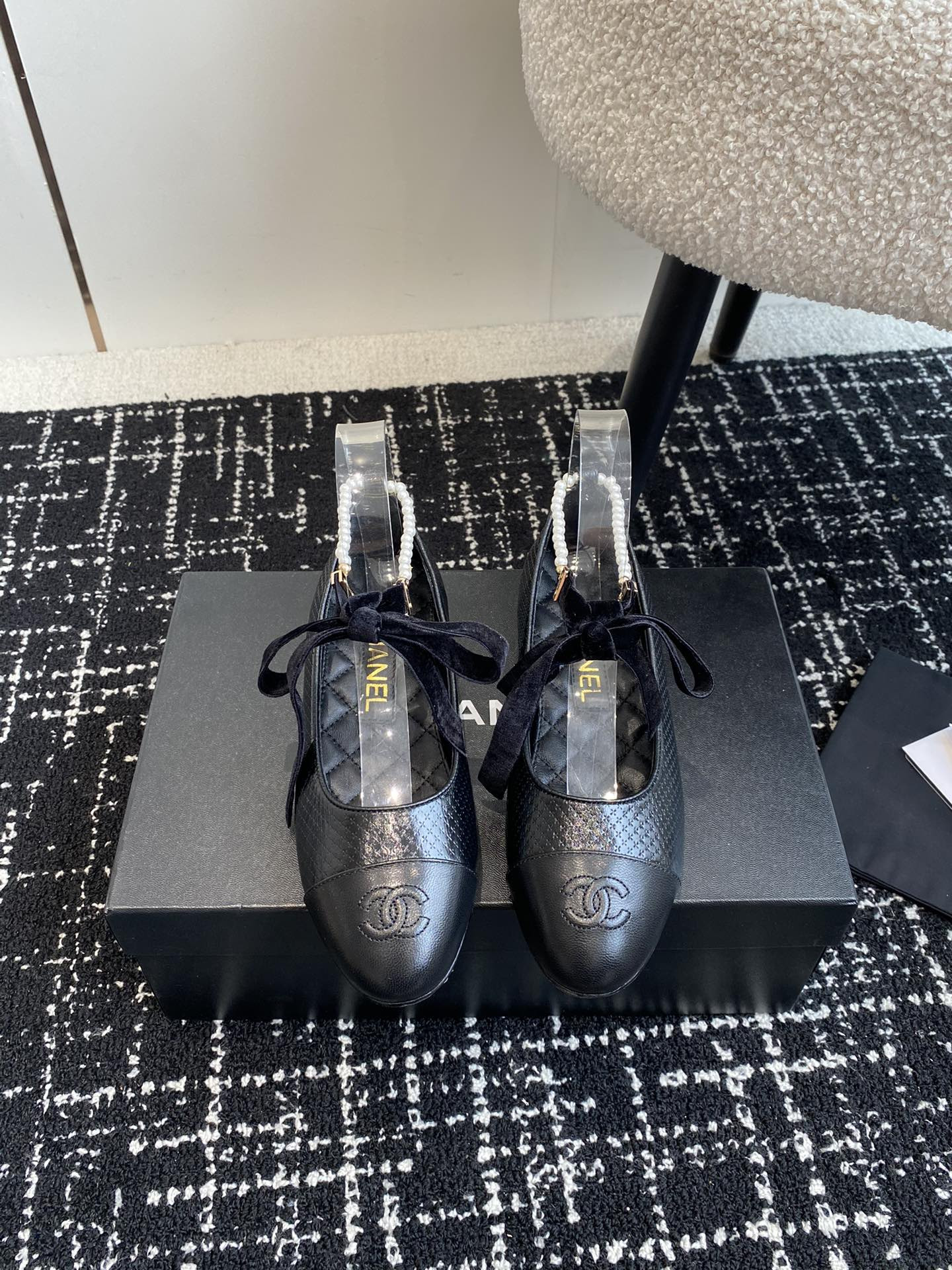 UA Ch**el MARY JANES