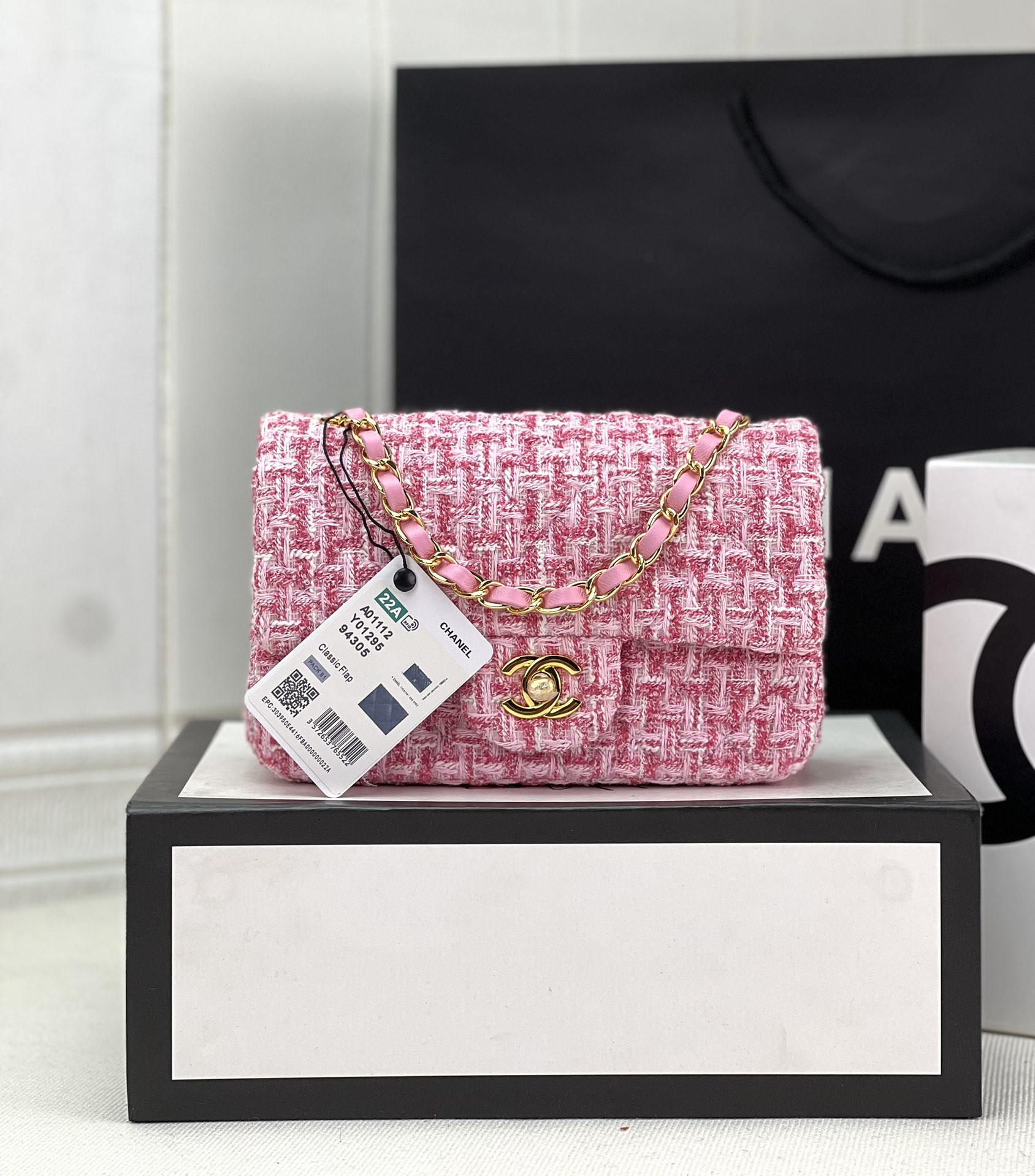 Ch**el Classic Flap Bag 20cm