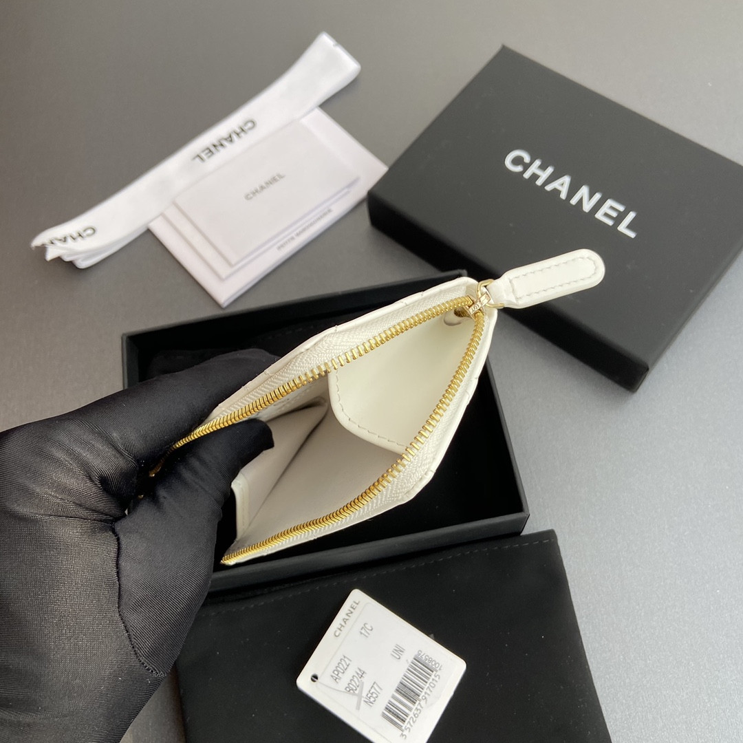 Ch**el Card holder 11.5×7.5×1.5cm