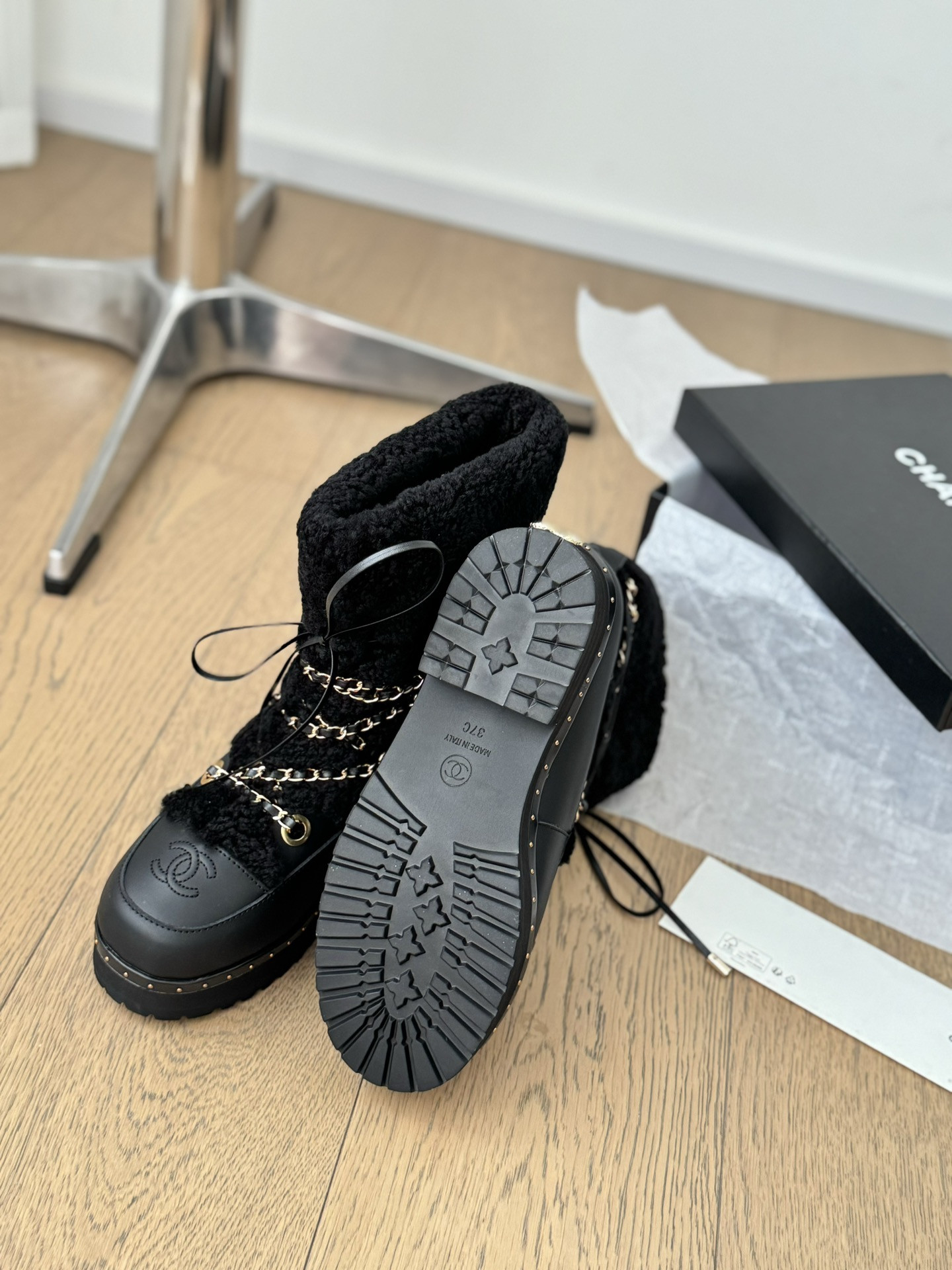 UA Ch**el Snow Boots