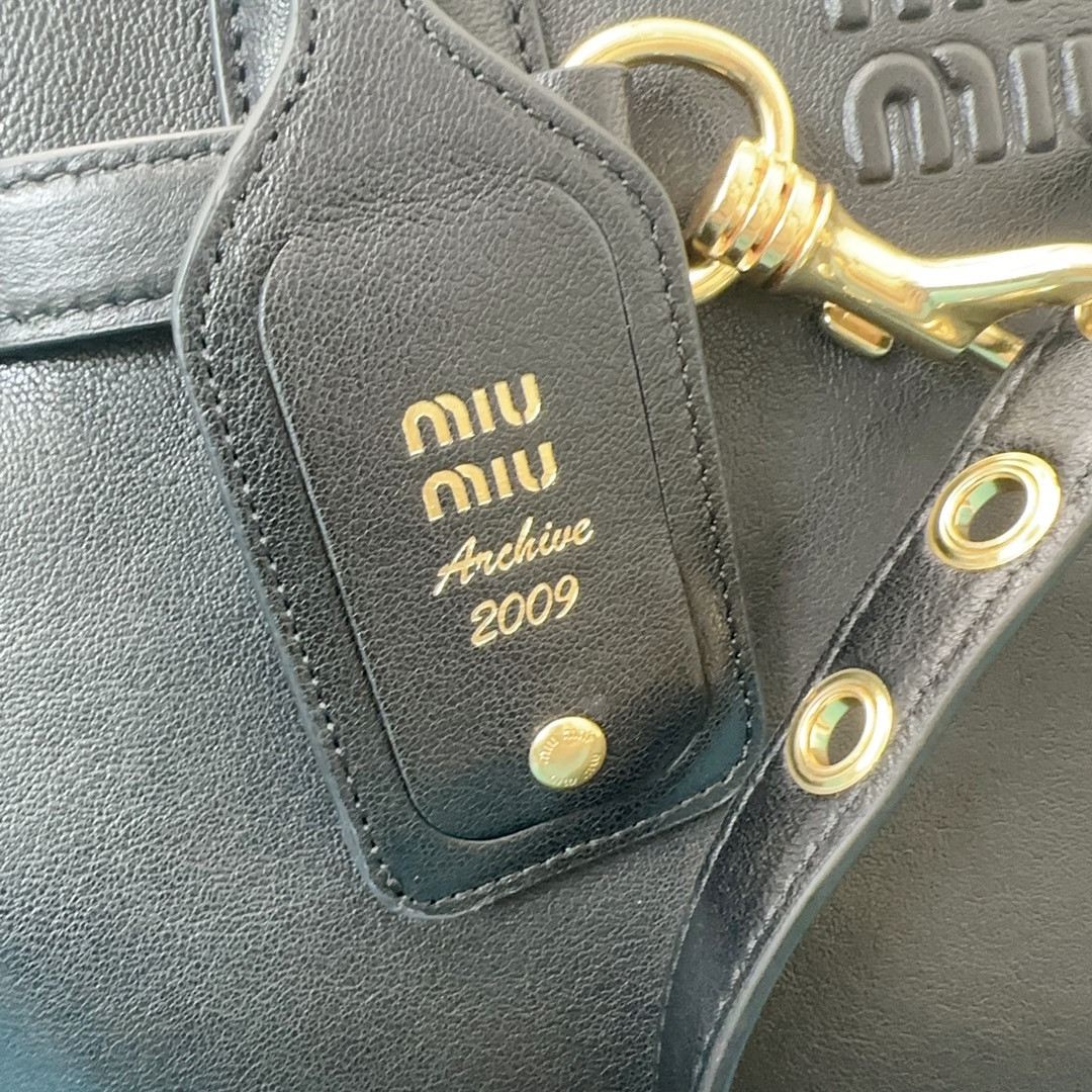 M1v M1v aventure nappa 31x40x13cm