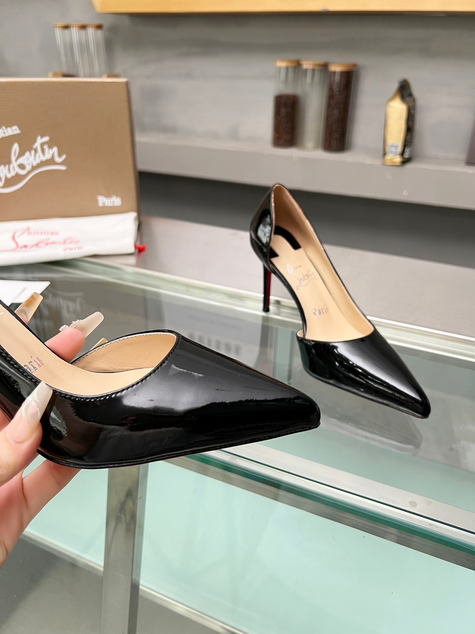 ua chr1st1an louboutin cl red-botT0m shoes