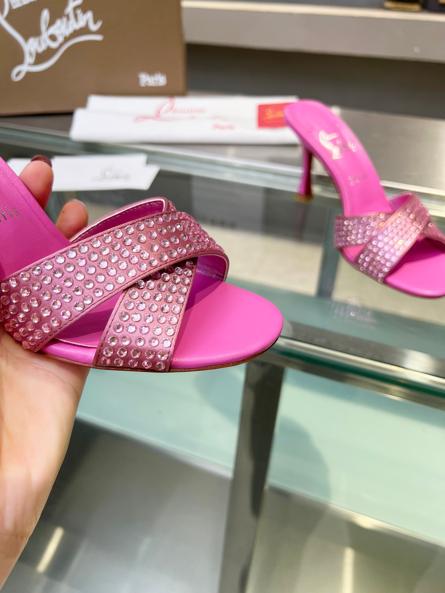 ua chr1st1an louboutin cl red-botT0m shoes