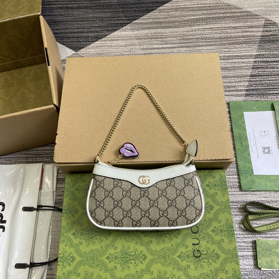 Gvc*1  X Hattie Stewart  BAG  10 x 19 x 3 CM