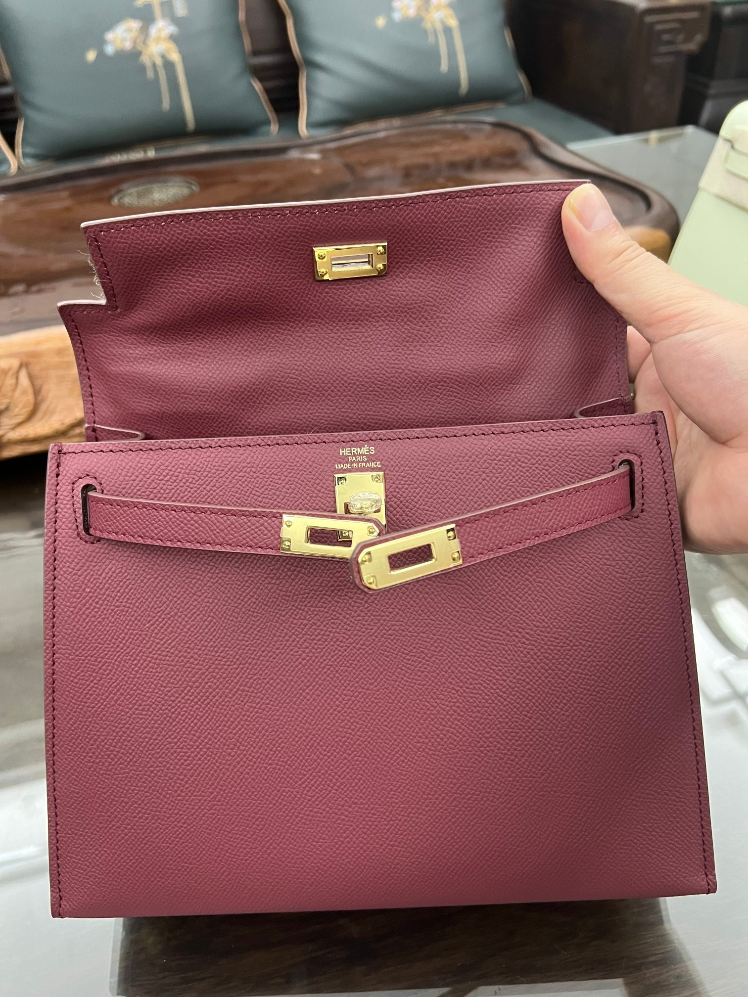 H**me5 Kelly Gold-tone Hardware 25 28