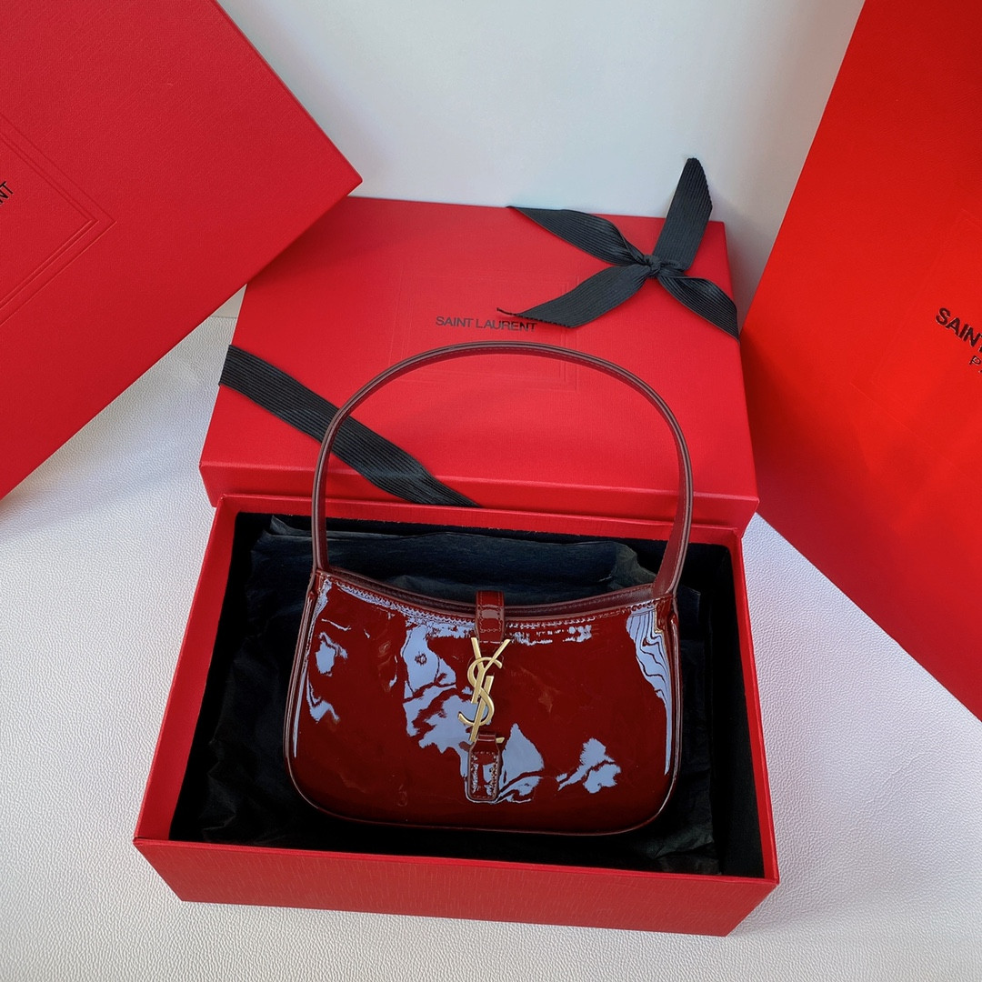 Y51 LE 5 À 7 Mini (Patent Leather) 19 x 11.5 x 4.5 CM