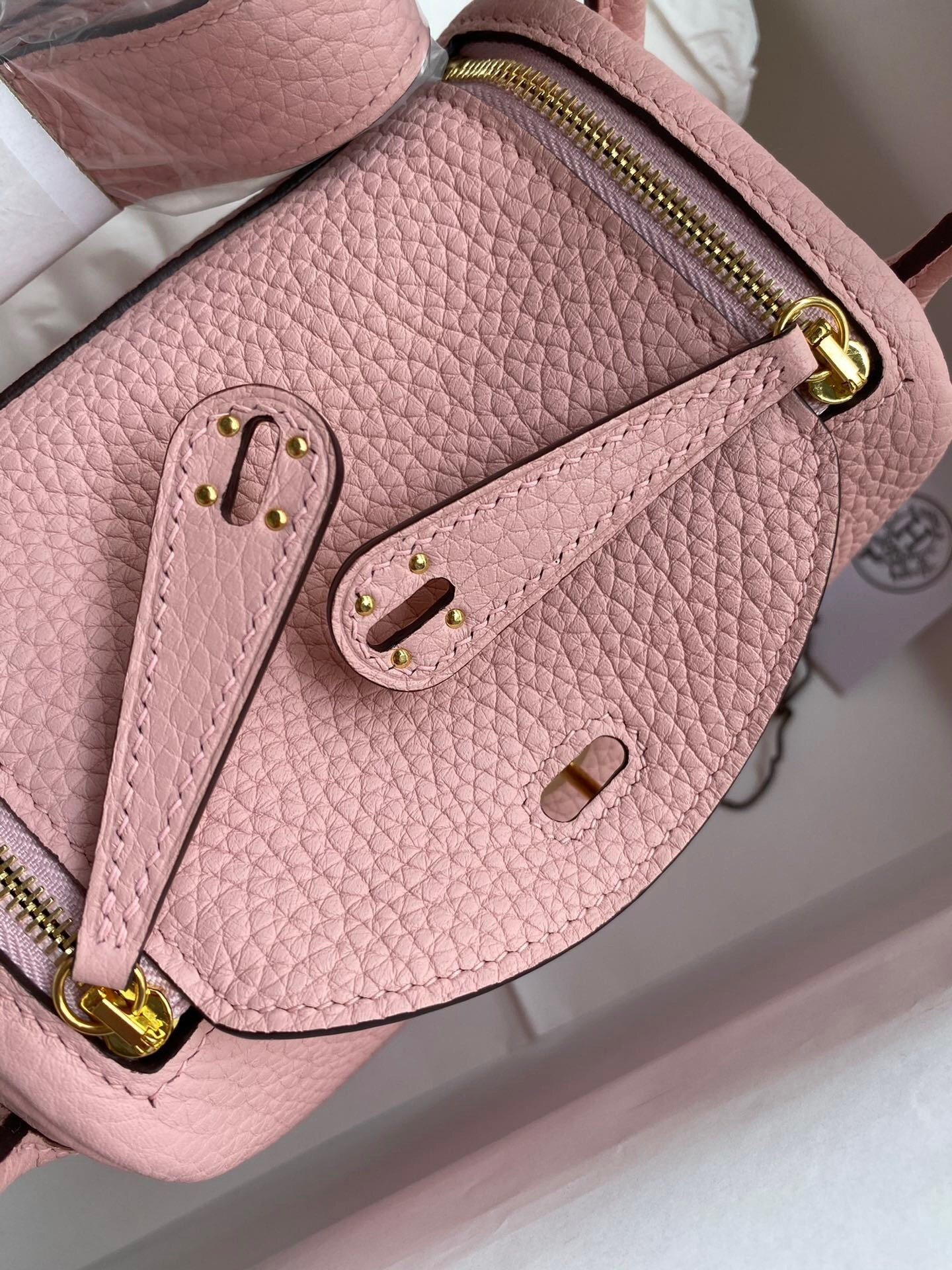 H**me5 Mini lindy 19cm