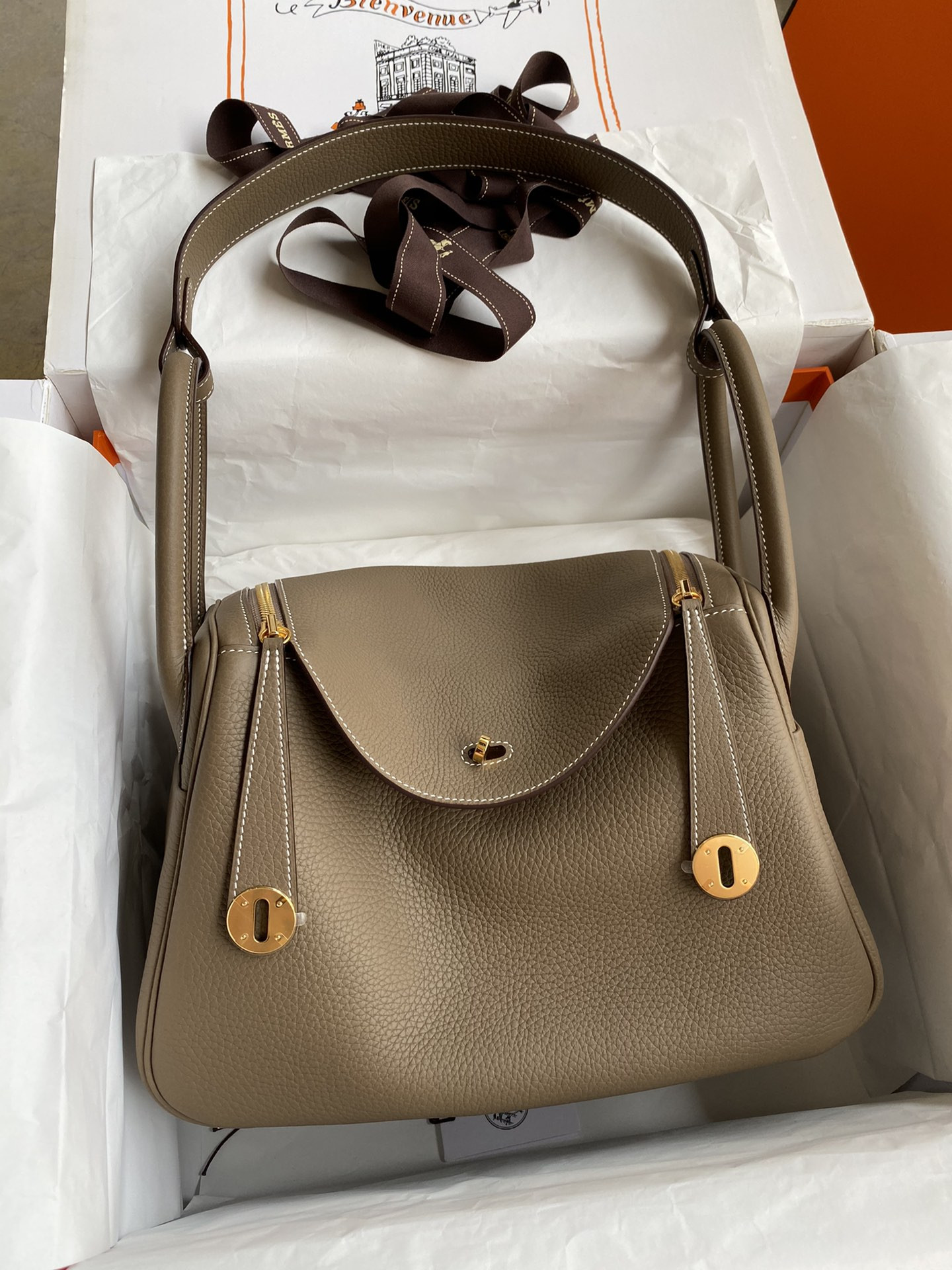 H**me5 Lindy 30cm