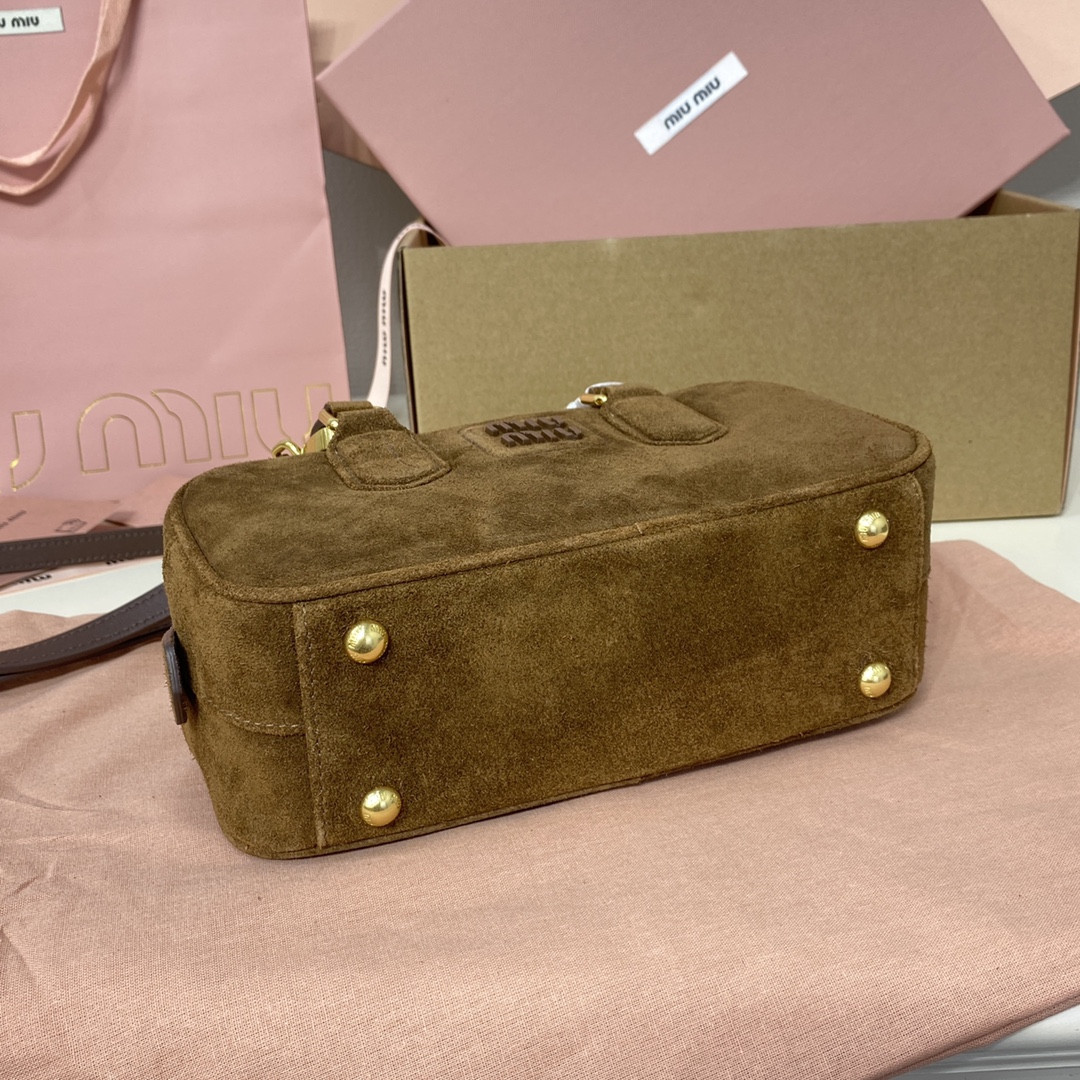 M1v M1v arcadie padded suede top-handle bag 22x10.5x7.5cm