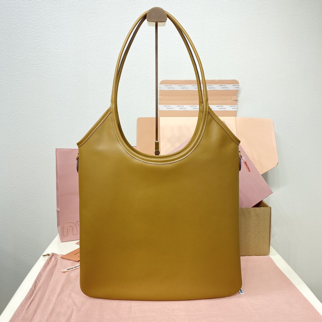 M1v M1v ivy leather bag 40x35cm