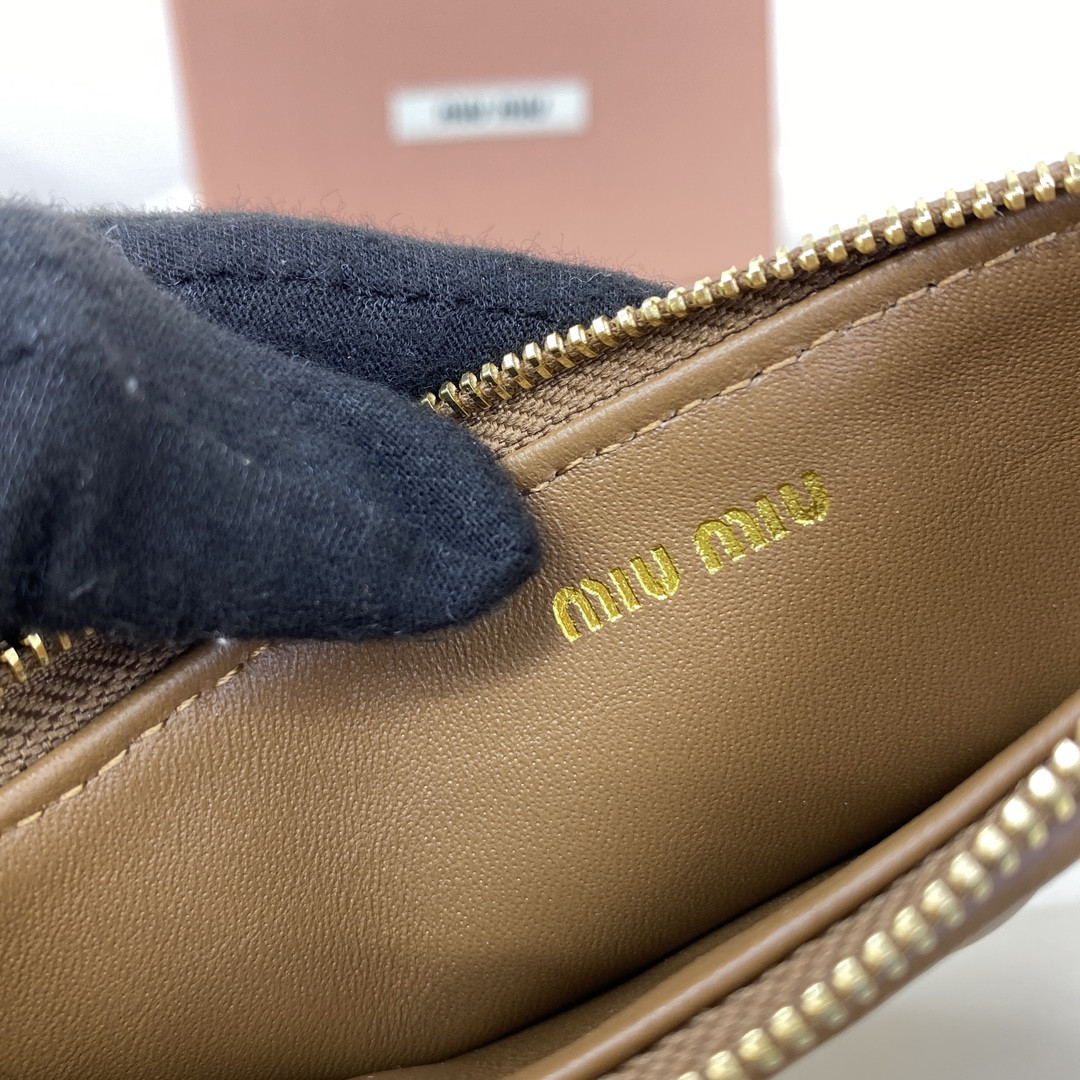 M1v M1v matelassé nappa leather card holder 8x15cm