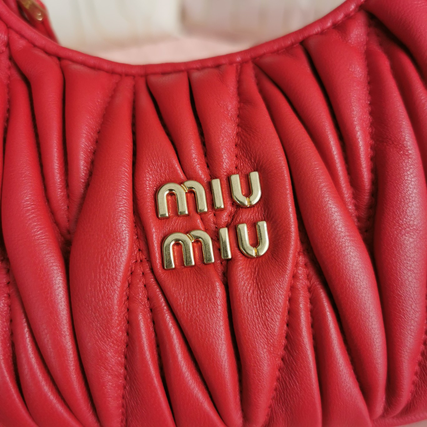 M1v M1v wander matelassé nappa leather hobo mini-bag 14x17.5x5.5cm