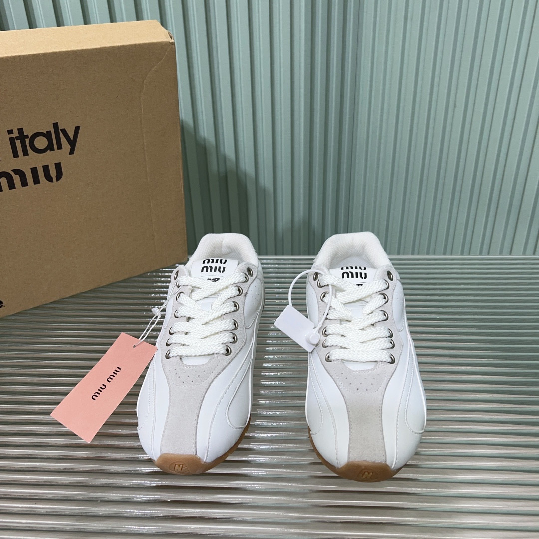 ua m1v m1v x new Ba1an*e sneaker