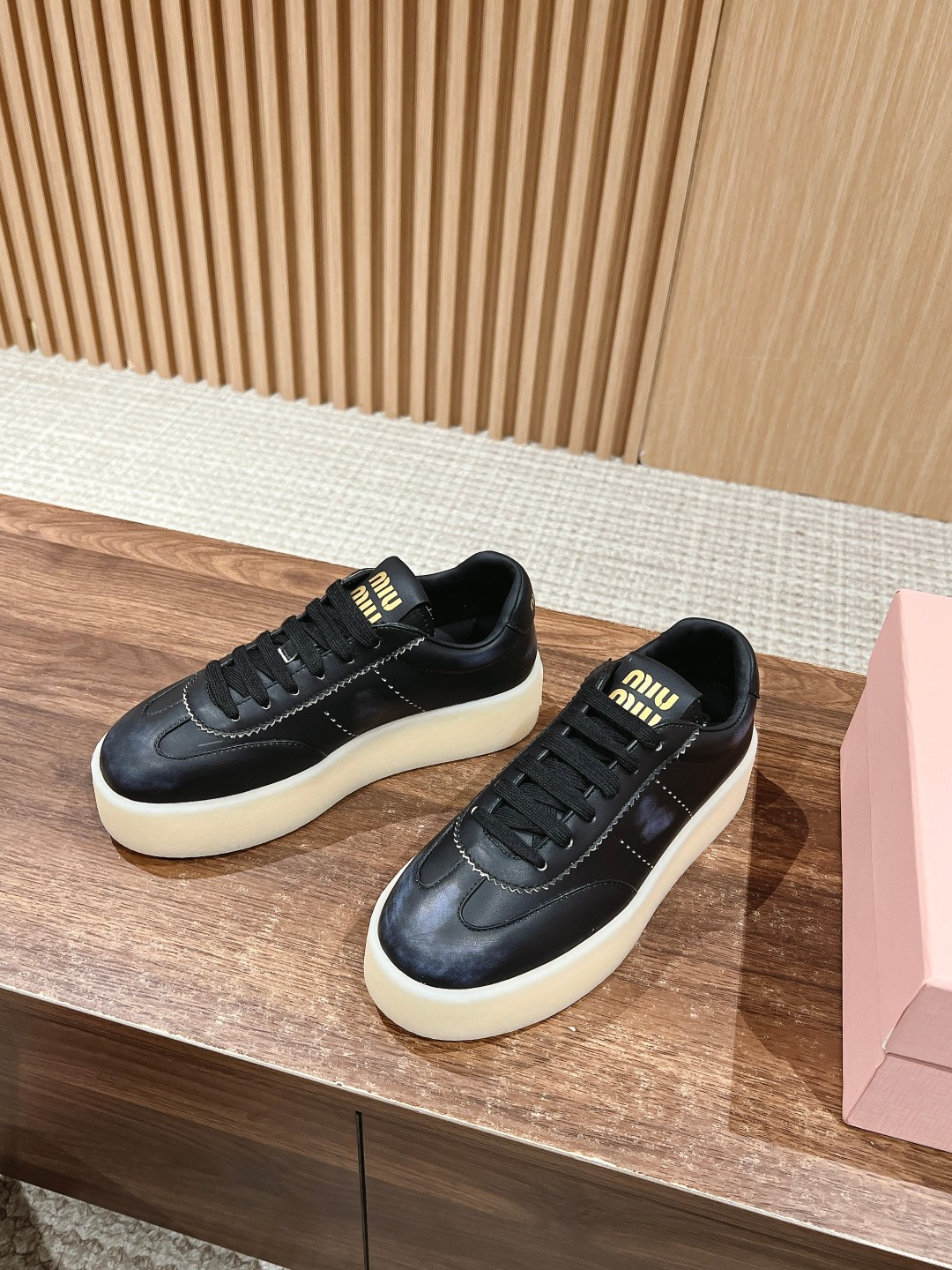 ua M1v M1v sneakers