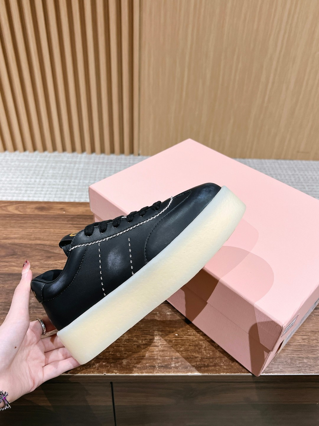 ua M1v M1v sneakers
