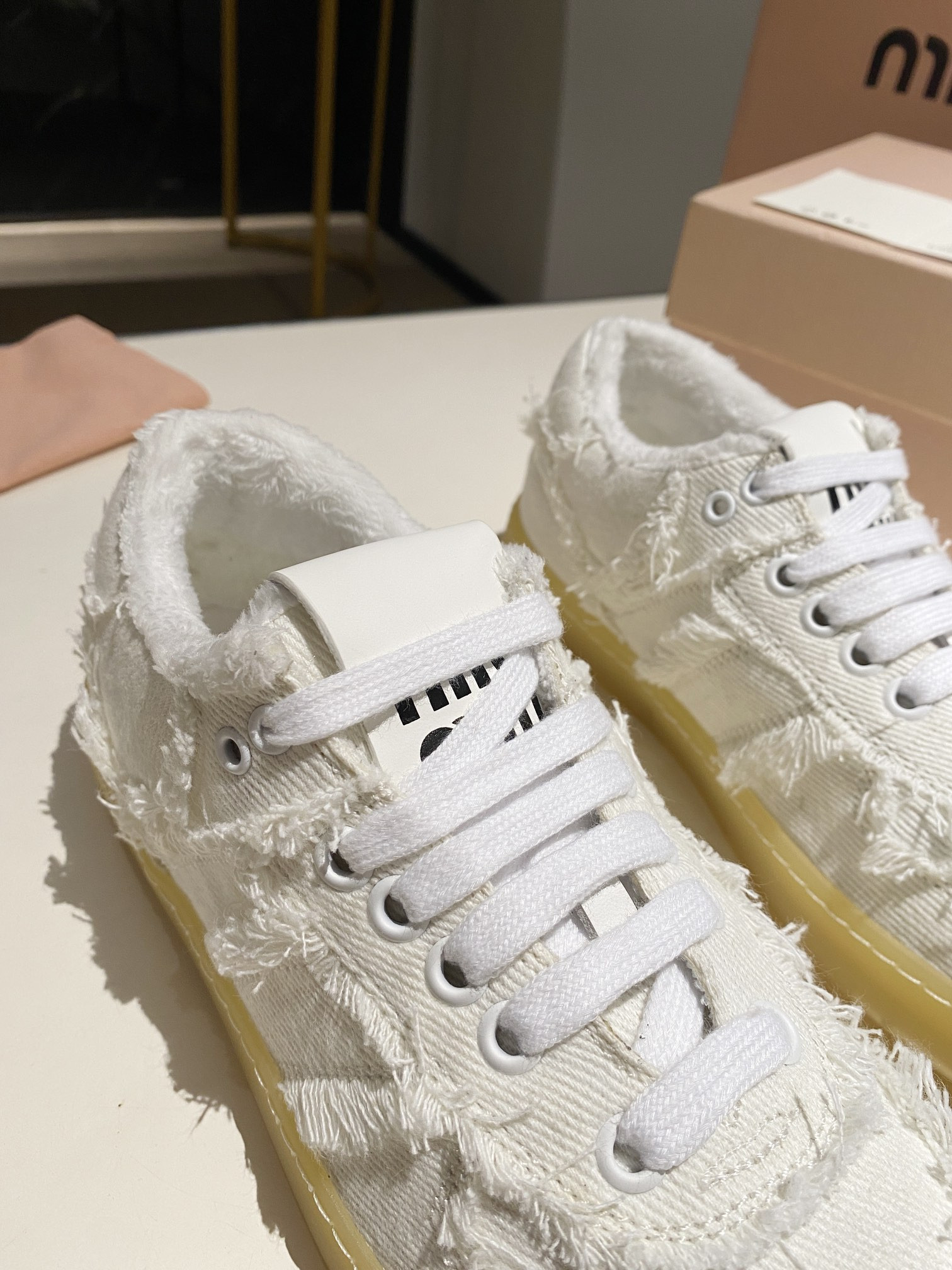 ua M1v M1v sneakers