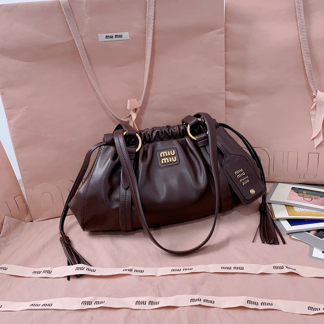 M1v M1v small joie nappa leather bag 16x32x10.5cm