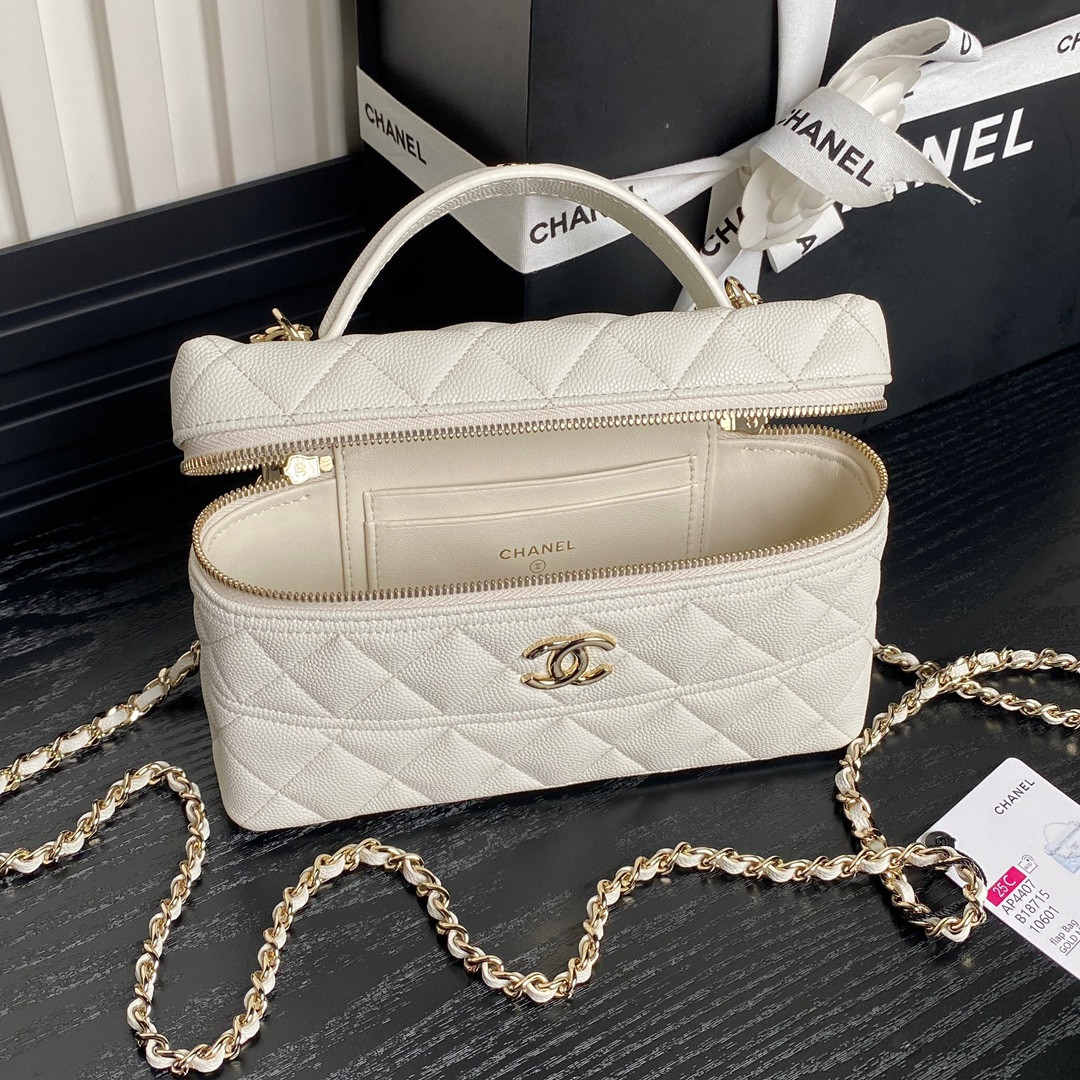 Ch**el LONG VANITY WITH CHAIN 17×19.5×5cm