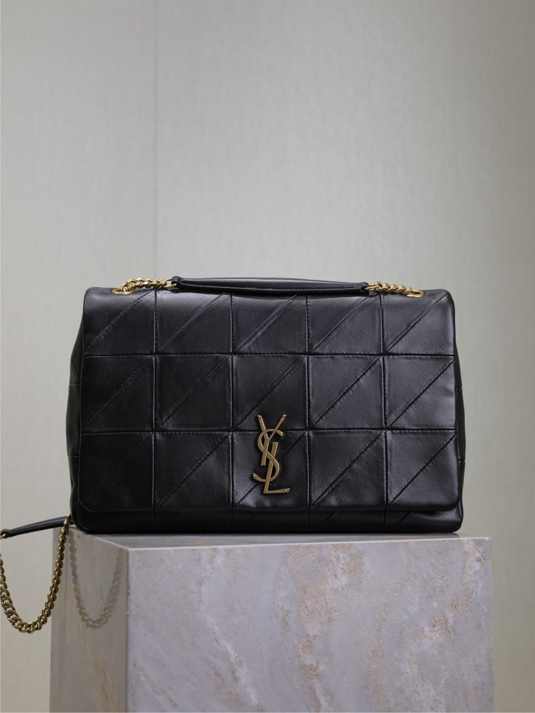 Y51 Jamie Large 33×22×7.5cm