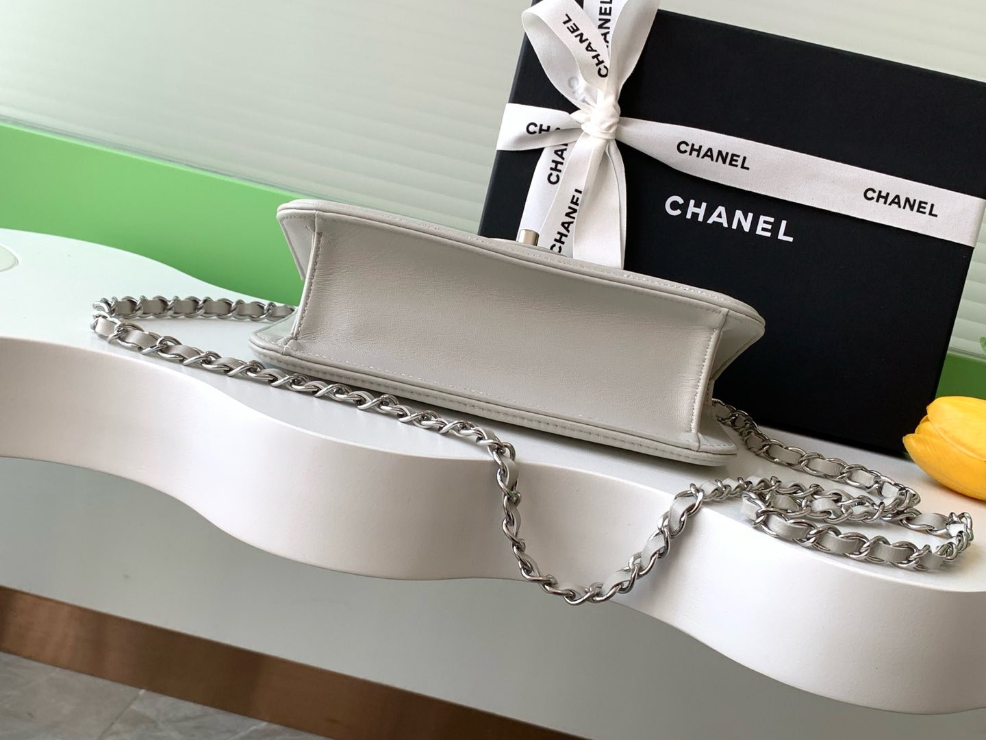 Ch**el Flap Bag 22cm