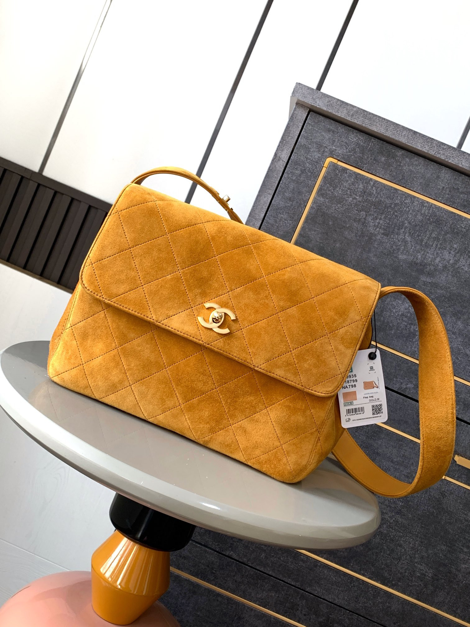 Ch**el Vintage bag 28x12.5x24cm