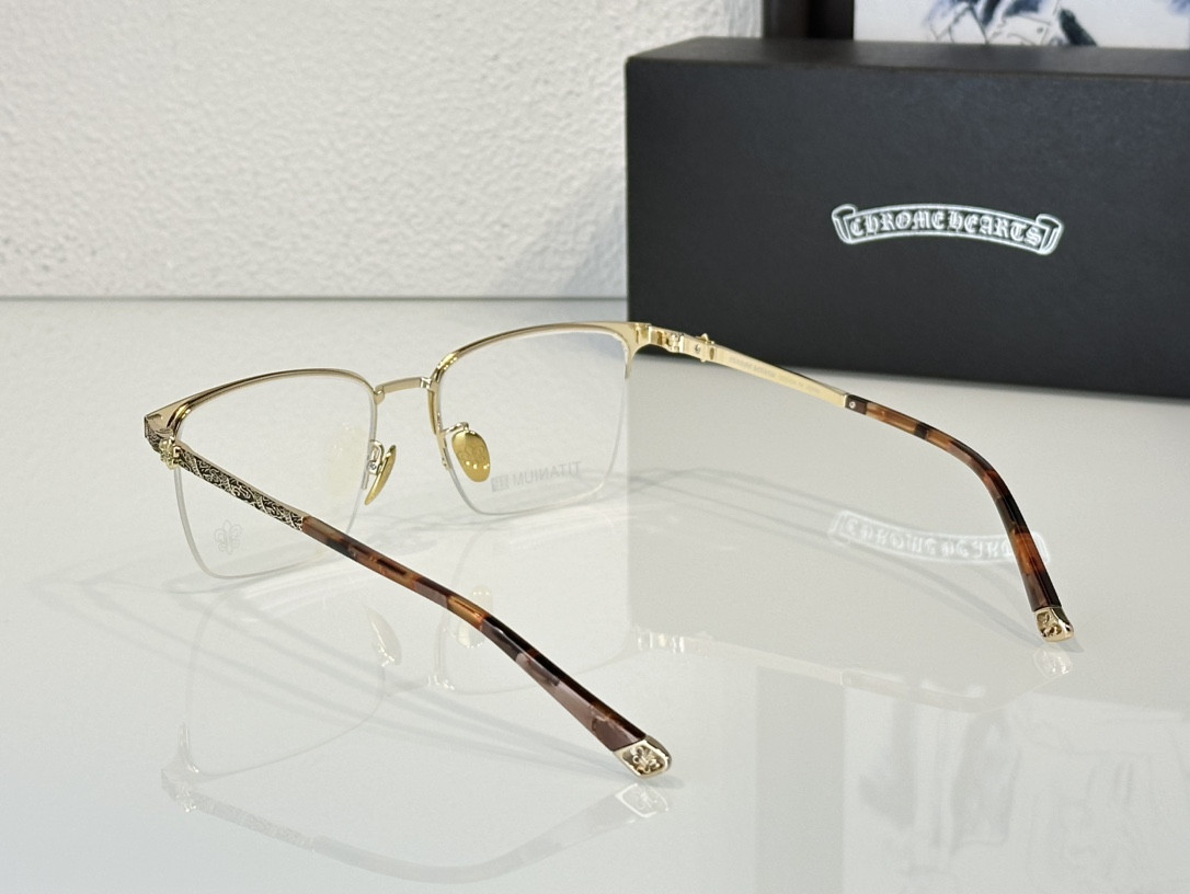 Ch*0me He**ts Glasses CH8258 53-17-148