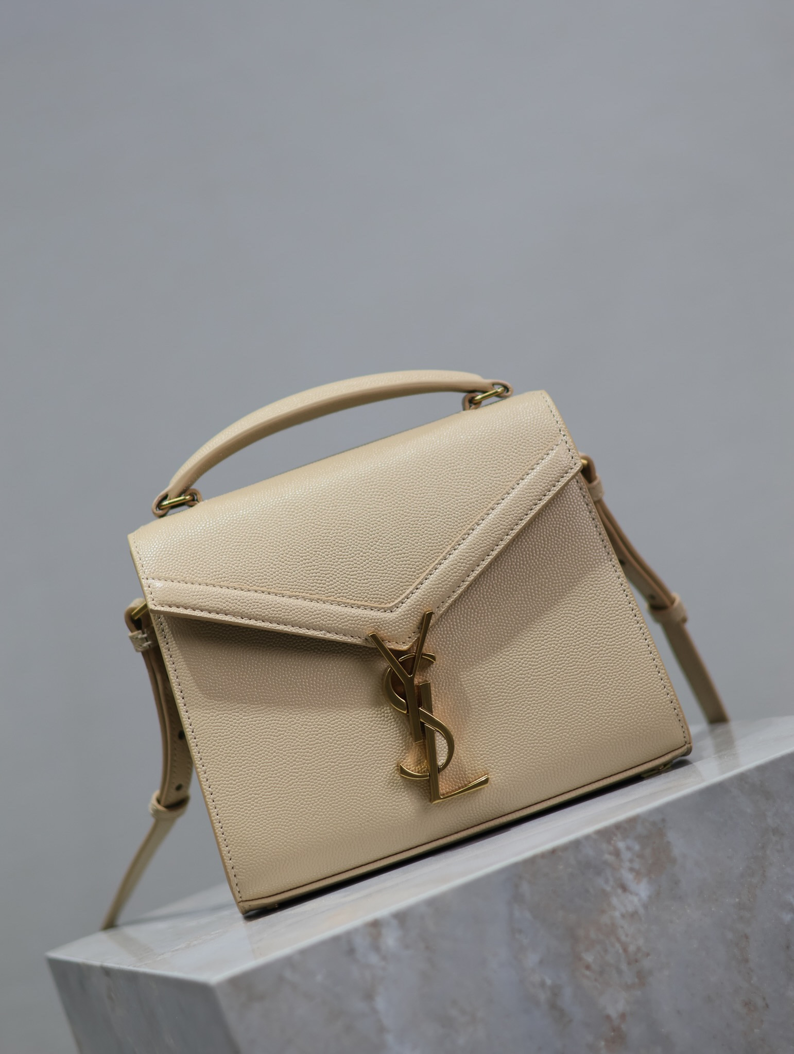 Y51 cassandra mini top handle bag 20x16x7.5cm