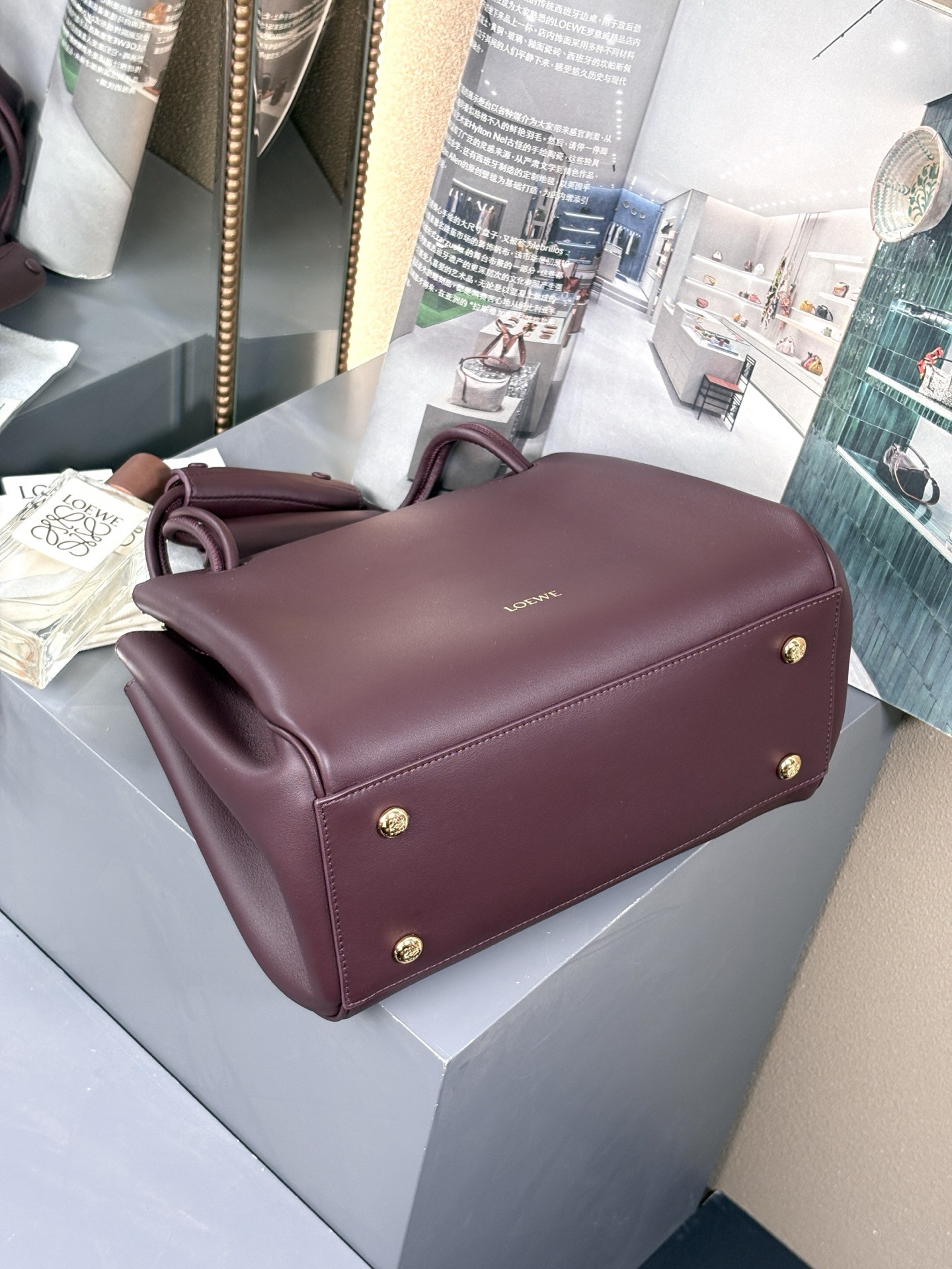 L0ew* Medium Madrid bag in S*pple calfskin 28.5x11x23cm