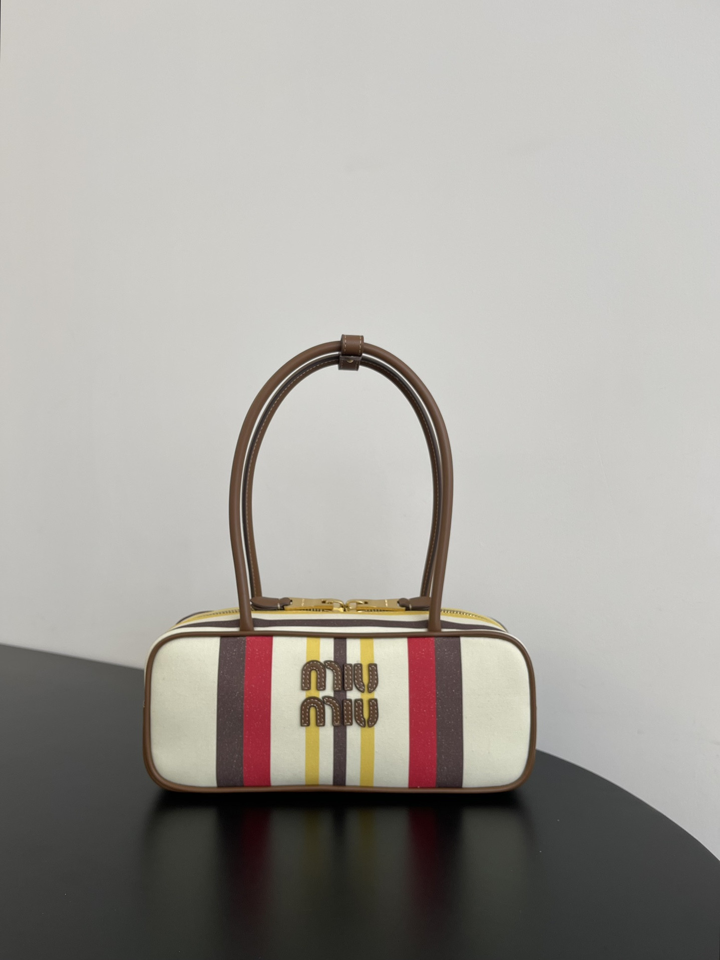 M1v M1v beau canvas and leather bag 11.5x28x8cm