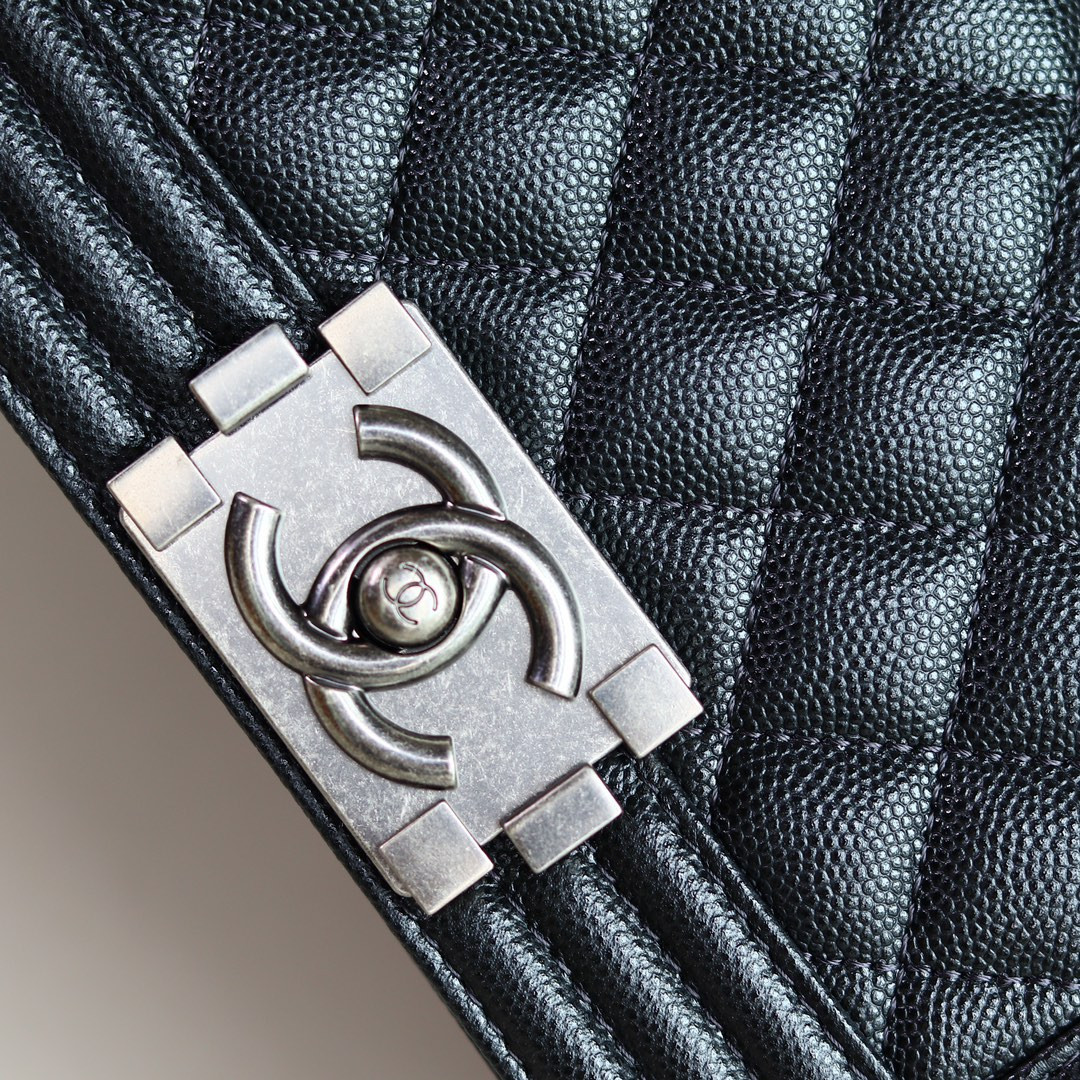 Ch**el Small BOY Handbag A67085 12x20.5x8.5cm