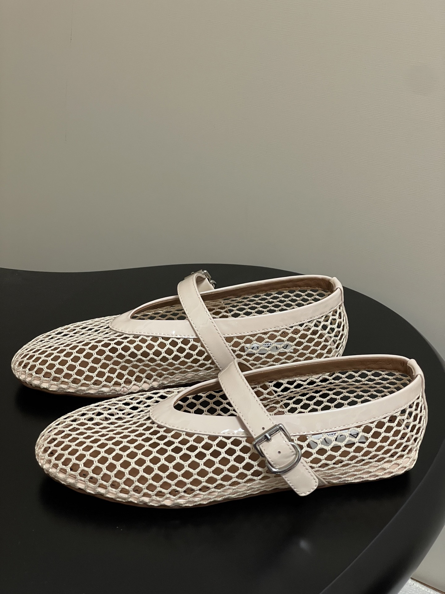 UA A1a1a BALLET FLATS IN FISHNET