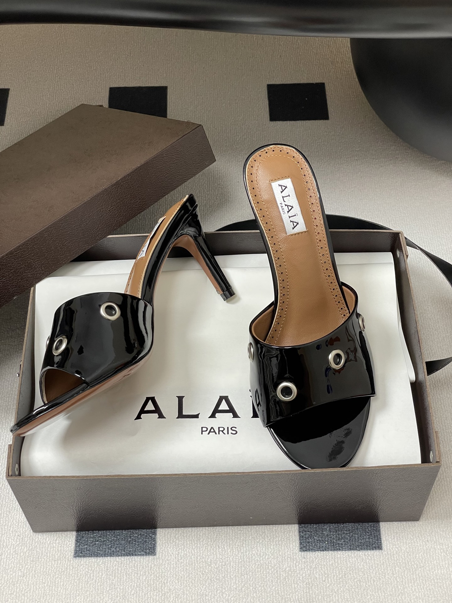 ua a1a1a ring eyelets slippers 7cm heel(cusT0mized size 7-10 days production time)