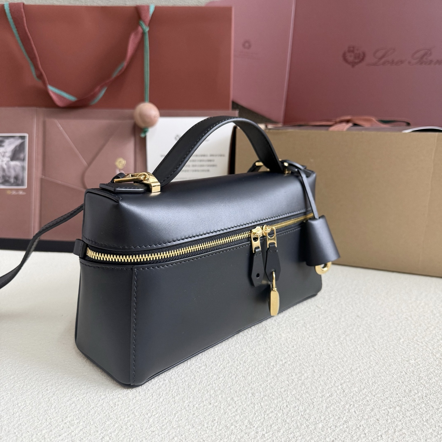 L0r0 P1ana Extra Bag L23 23x12x7cm